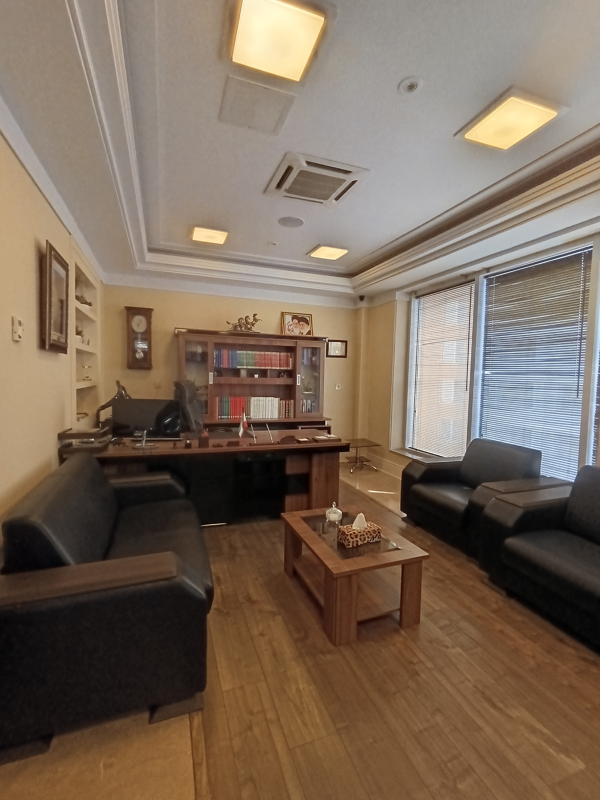 اجاره اداری 130متر آجودانیه