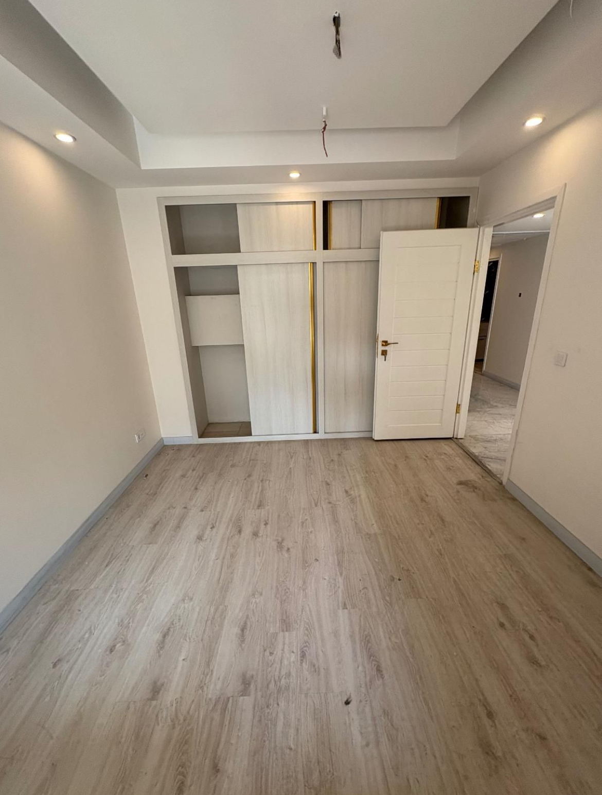 اجاره آپارتمان 200متر نارمک فول امکانات