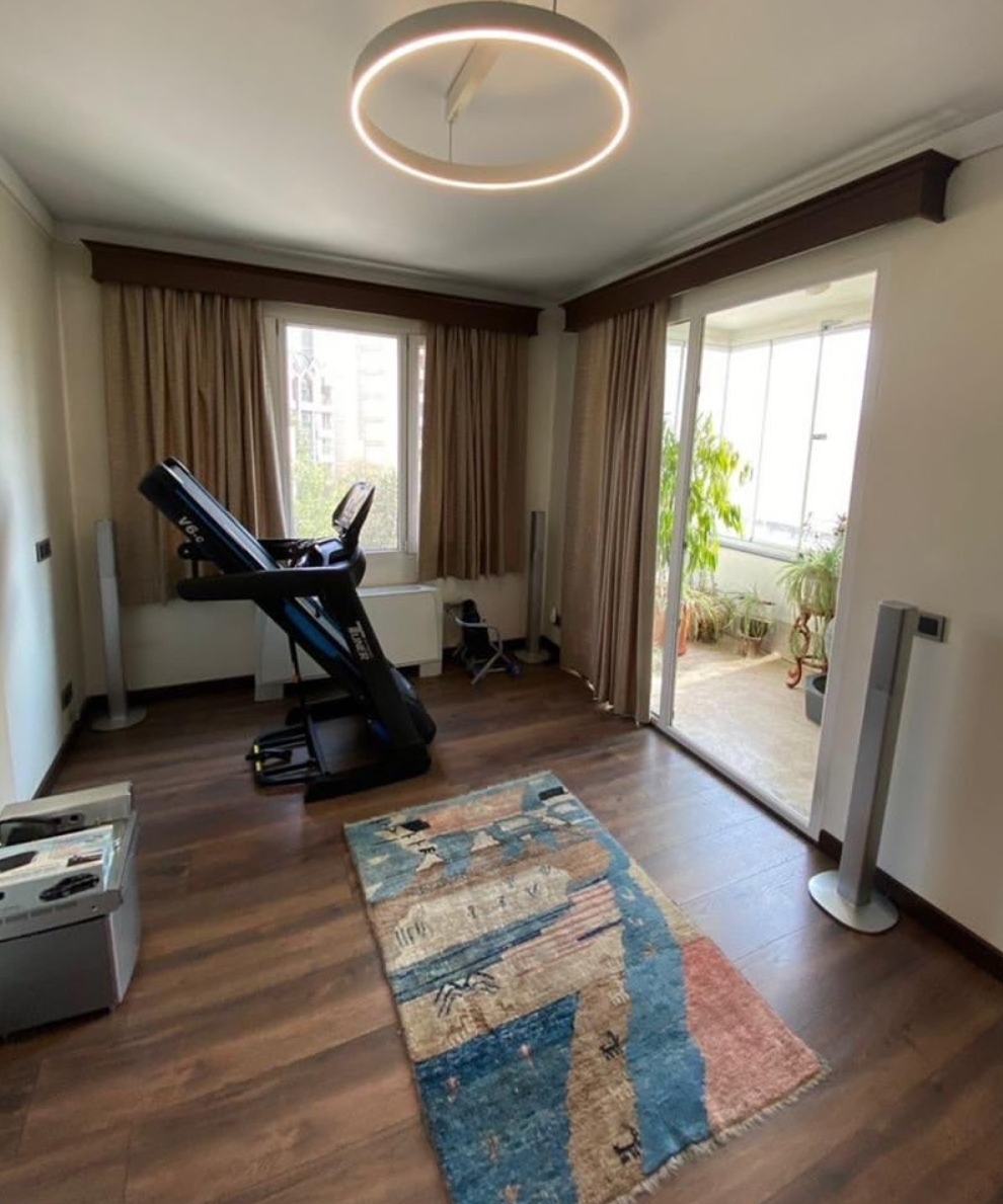 فروش آپارتمان 85متر ساقدوش جنوبی خوش نقشه