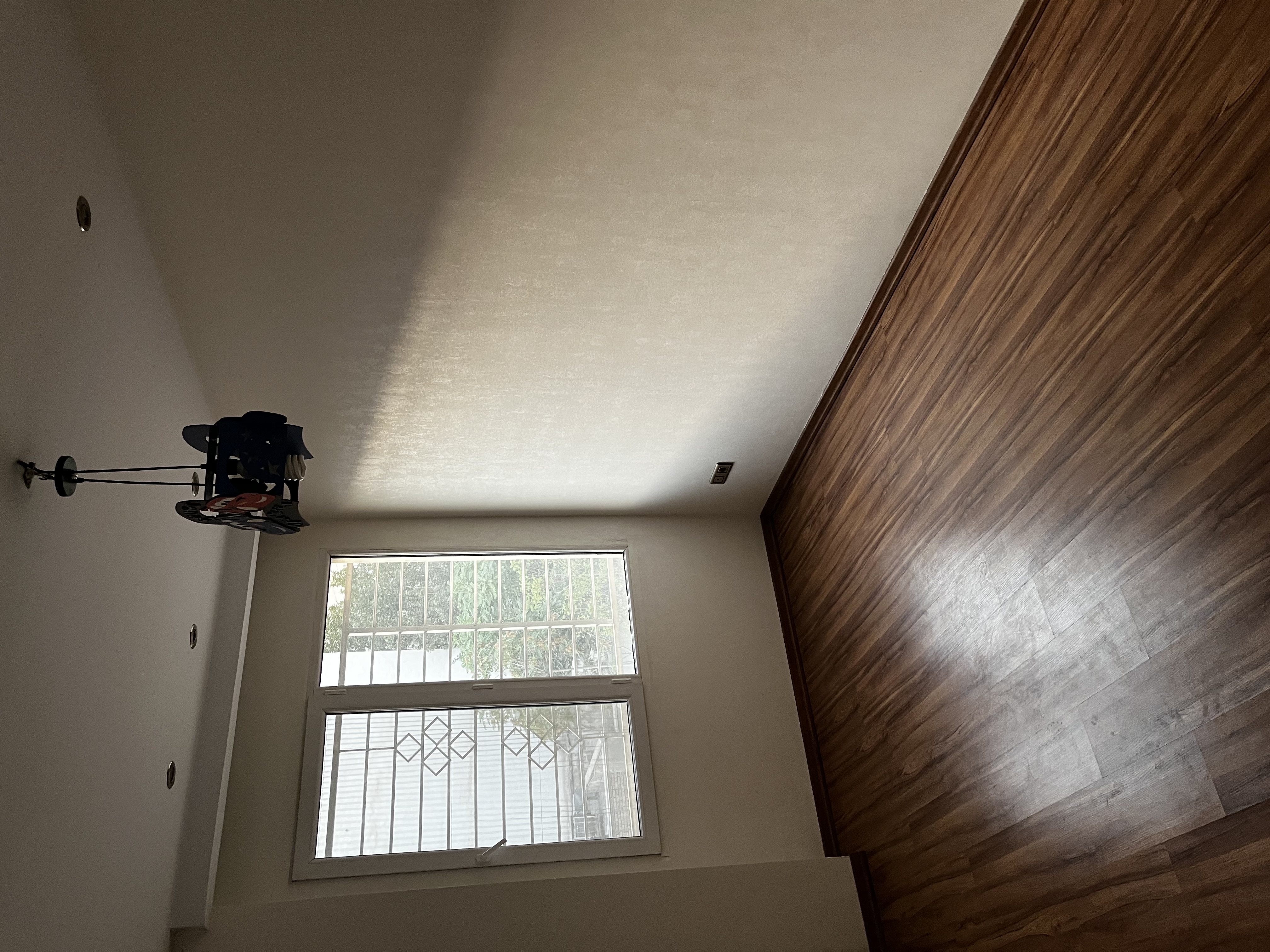 اجاره آپارتمان 135 متر پاسداران 3 پارکینگ سندی