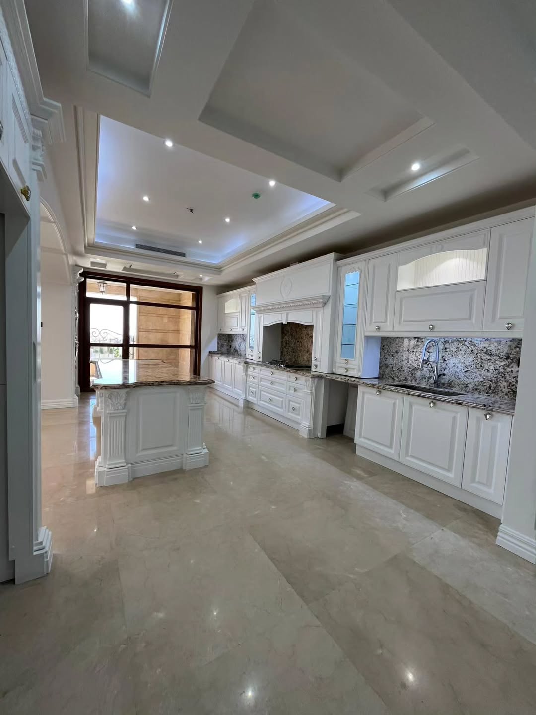 فروش آپارتمان 220متر کامرانیه پلان مهندسی