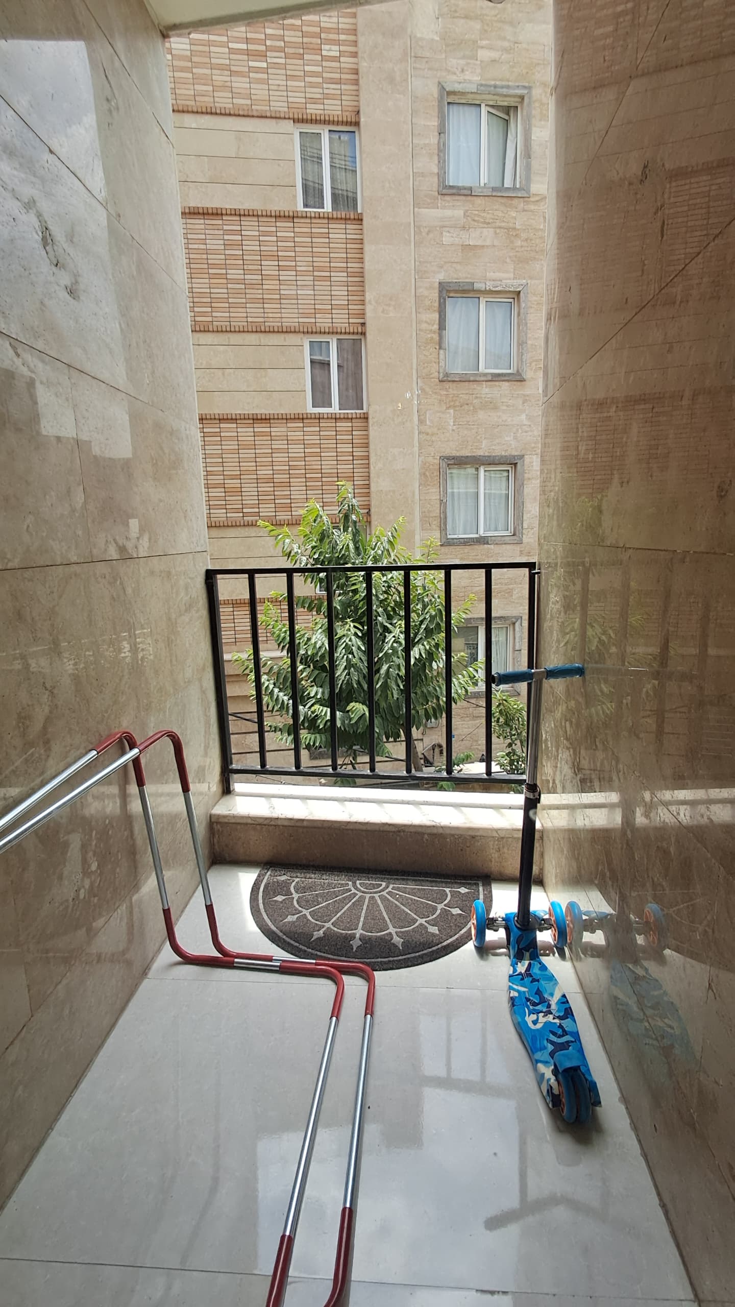فروش آپارتمان 90 متر کاشانک کم سن