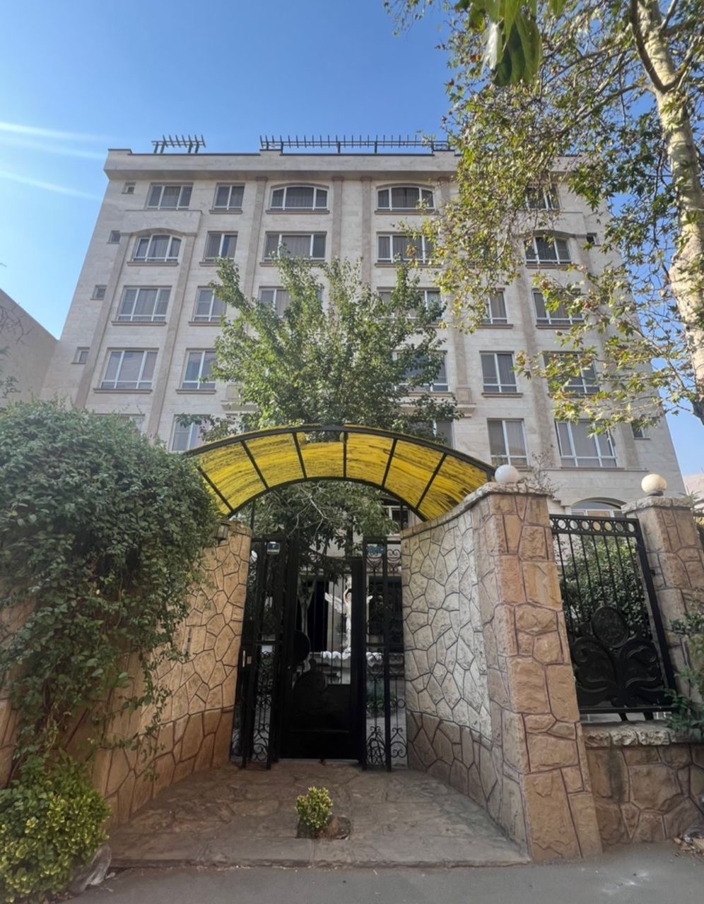 فروش آپارتمان 129متر نیاوران