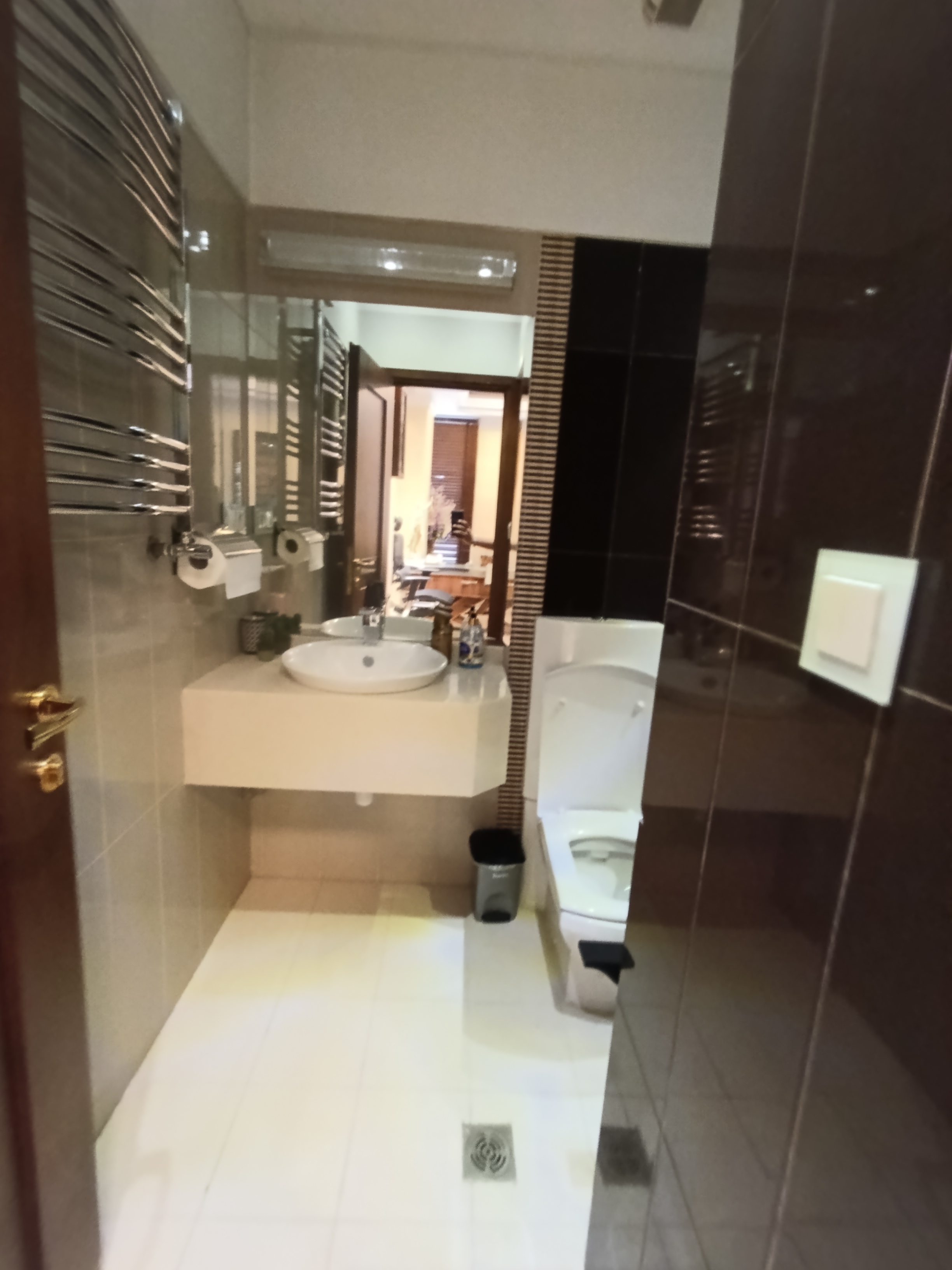 اجاره اداری 130متر آجودانیه