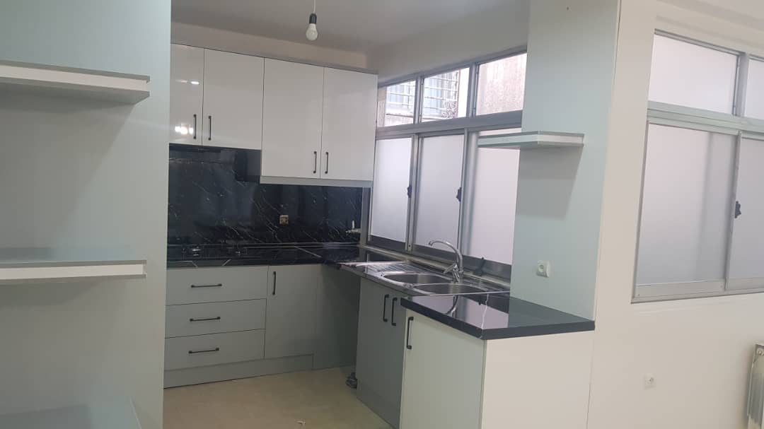 اجاره آپارتمان 110 متر قلهک 100 متر حیاط اختصاصی