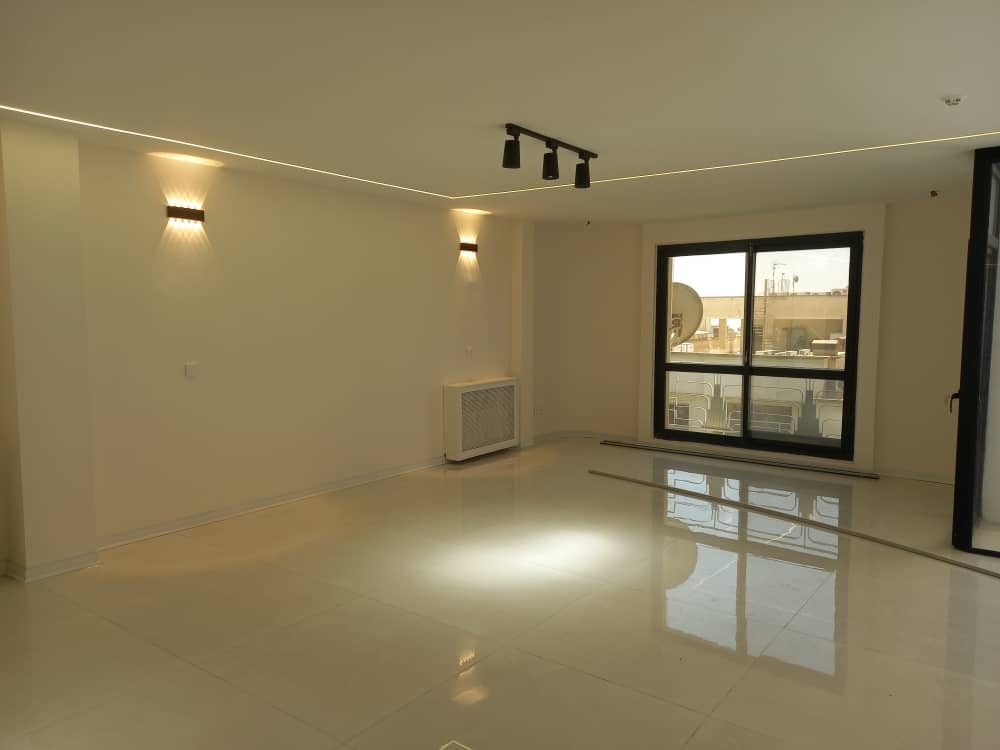 فروش آپارتمان 210 متر فرمانیه شرقی  مدرن بازسازی شده