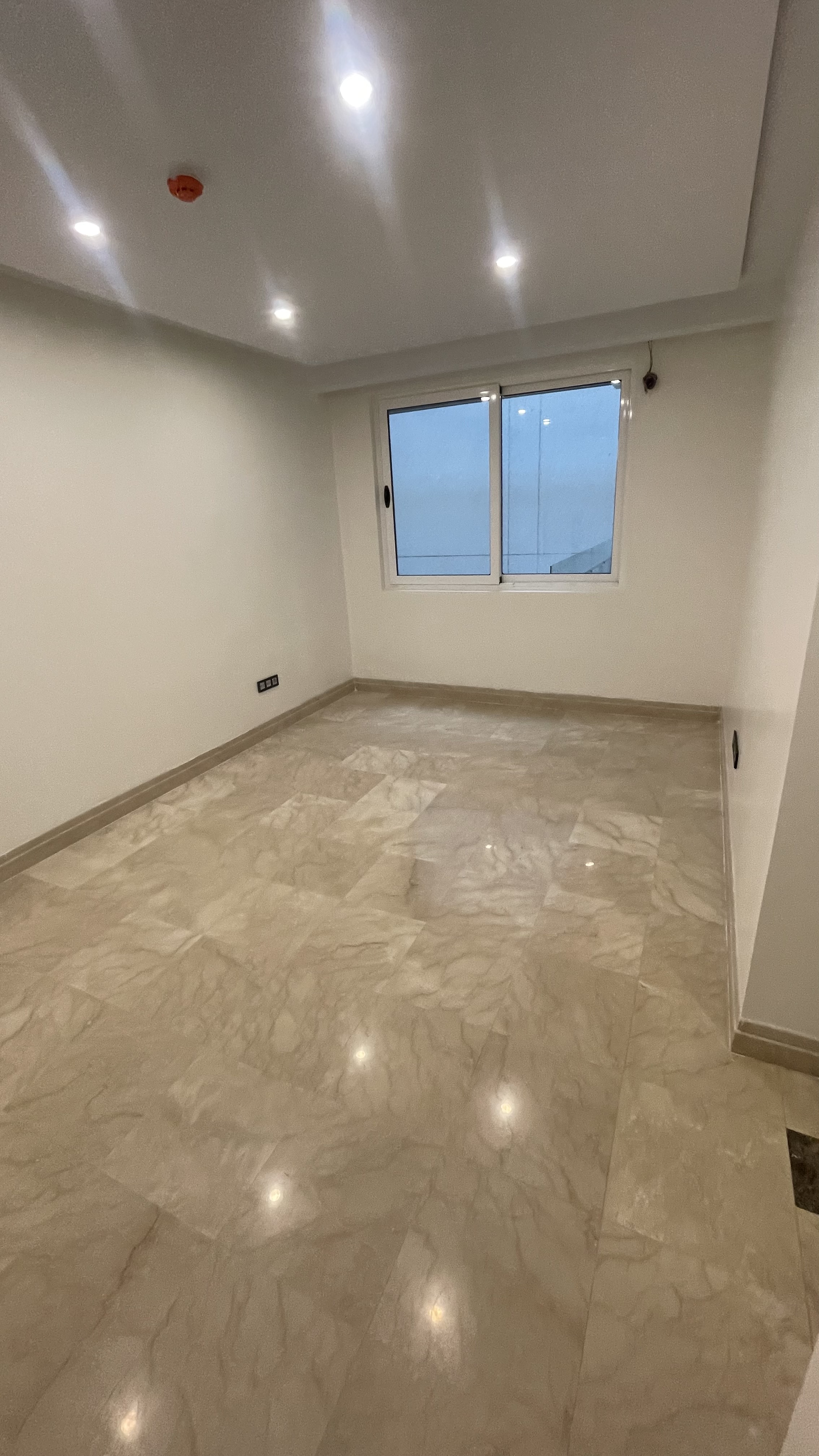 اجاره آپارتمان 140متر دروس فول امکانات