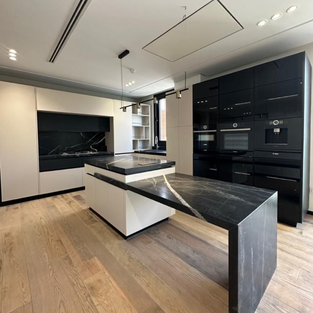 فروش آپارتمان 110 متر 2خواب حکمت کلید نخورده