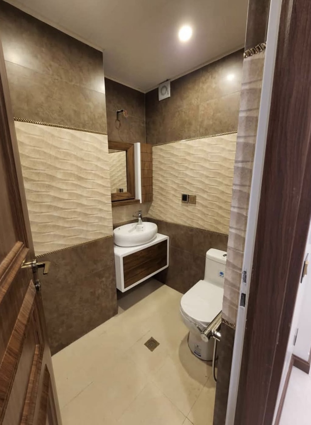 فروش آپارتمان 75متر منظریه  نوساز  ویو مشجر