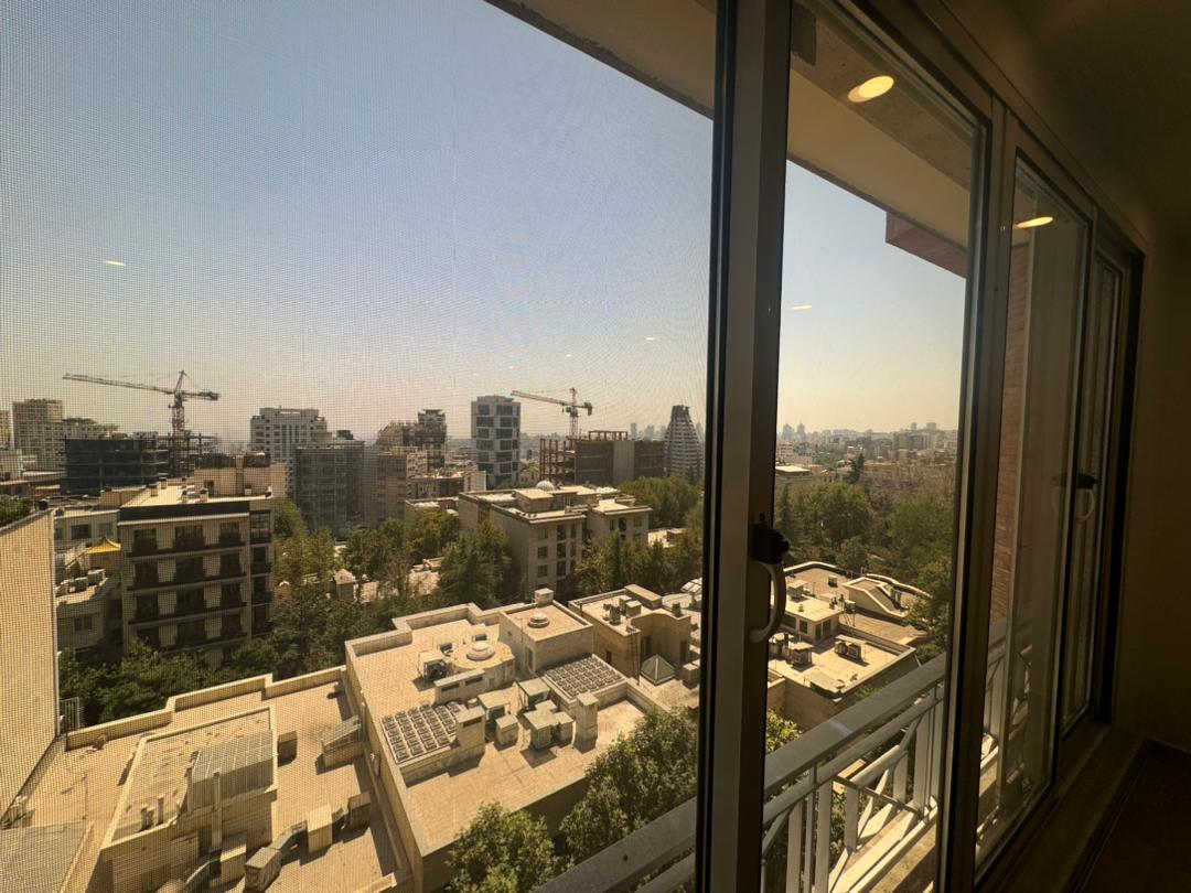 اپارتمان210متری سه خواب ویودار