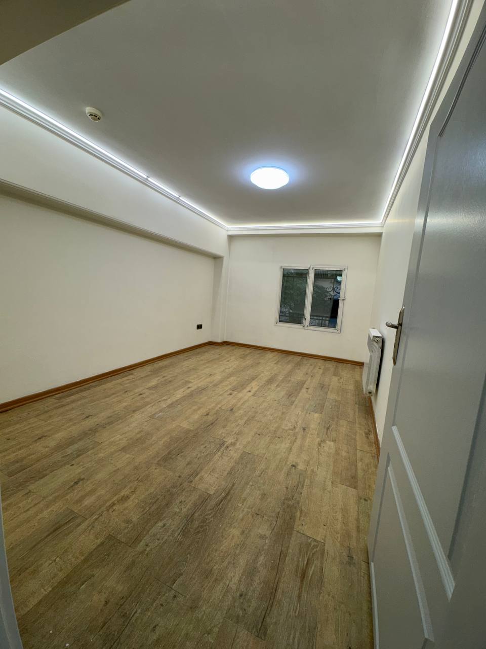 فروش آپارتمان 100 متری 2 خوابه قیطریه پارک