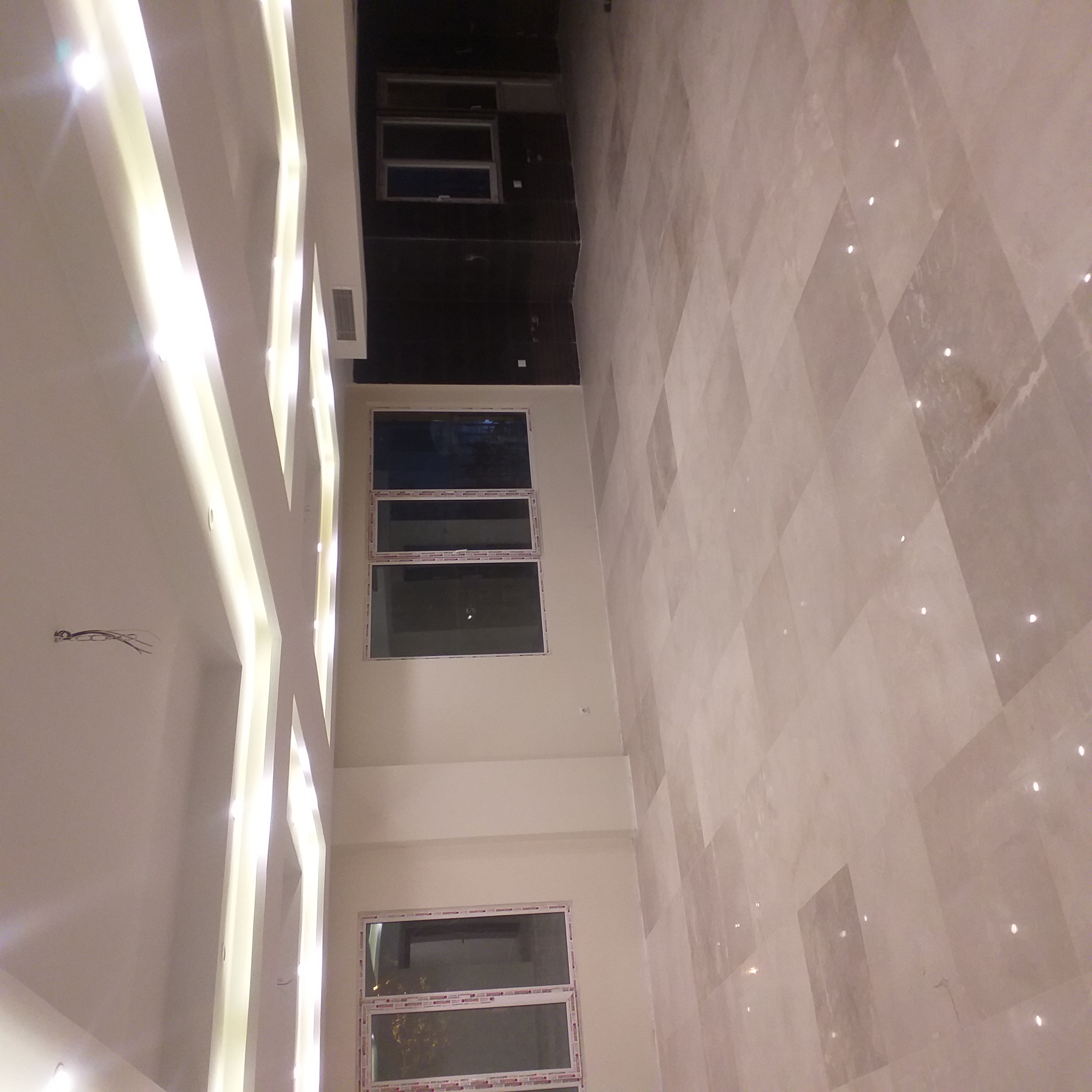 رهن آپارتمان 190 متری/ سه خواب/کلیدنخورده/4 پارکینگ