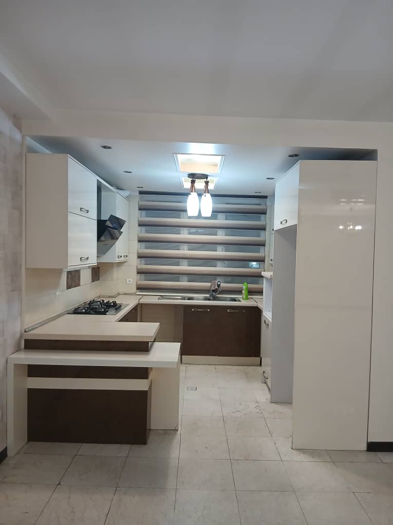 اجاره آپارتمان 90متر هفت حوض فول‌امکانات لوکیشن طلایی