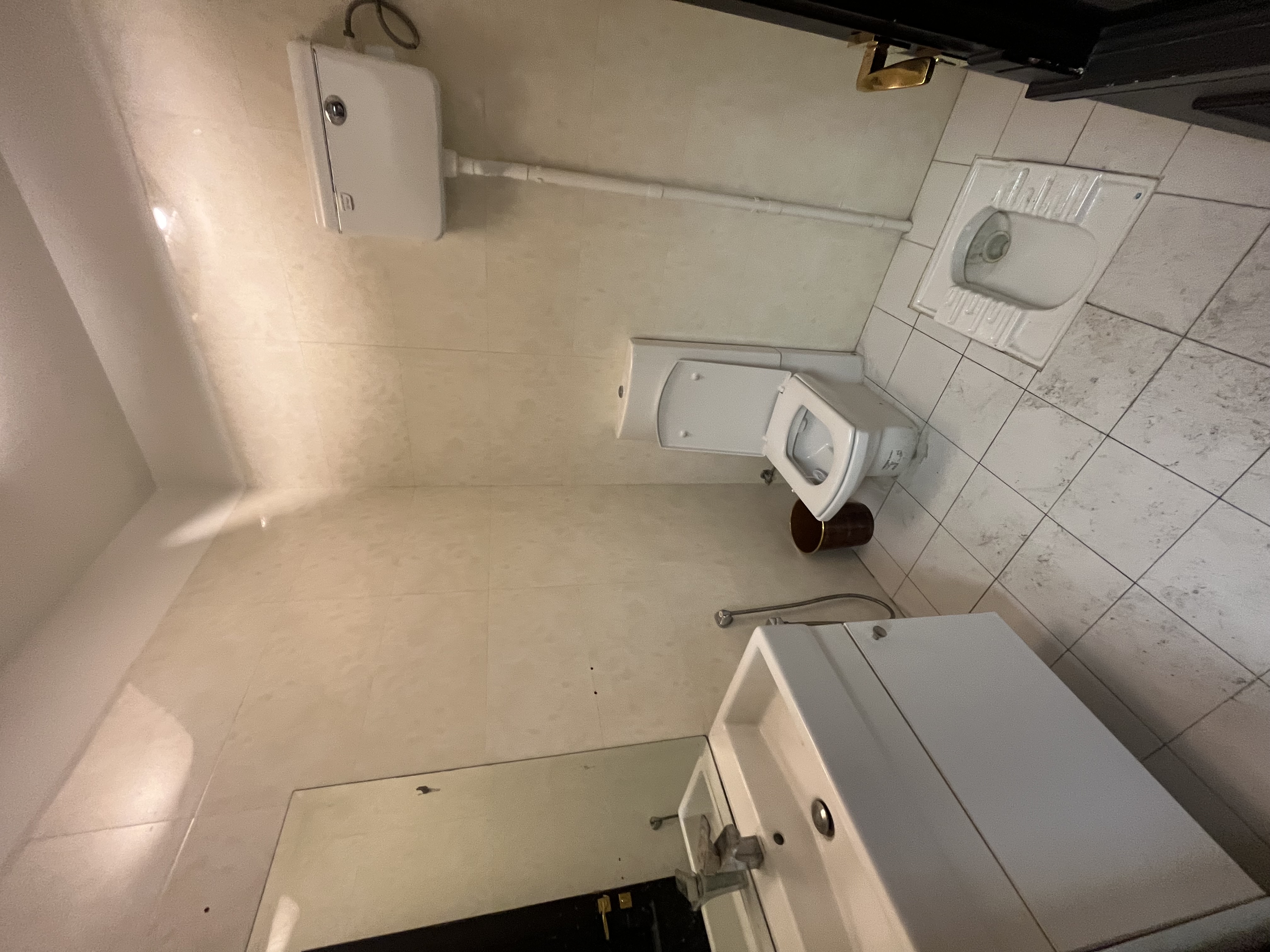 اجاره آپارتمان 95 متر در برج برند نیاوران