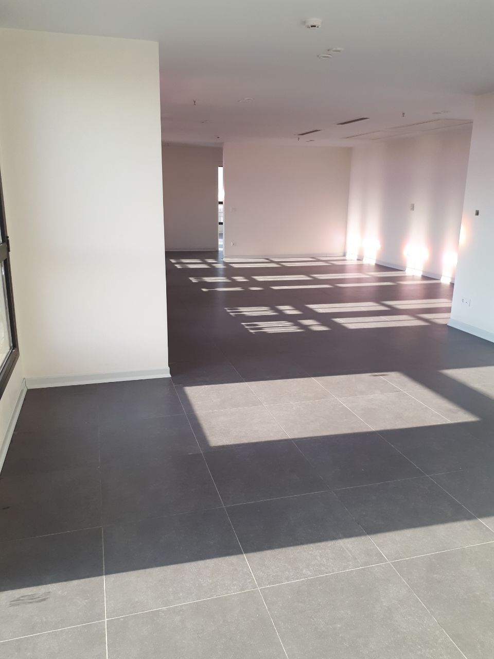 اجاره آپارتمان اداری 135متر پاسداران