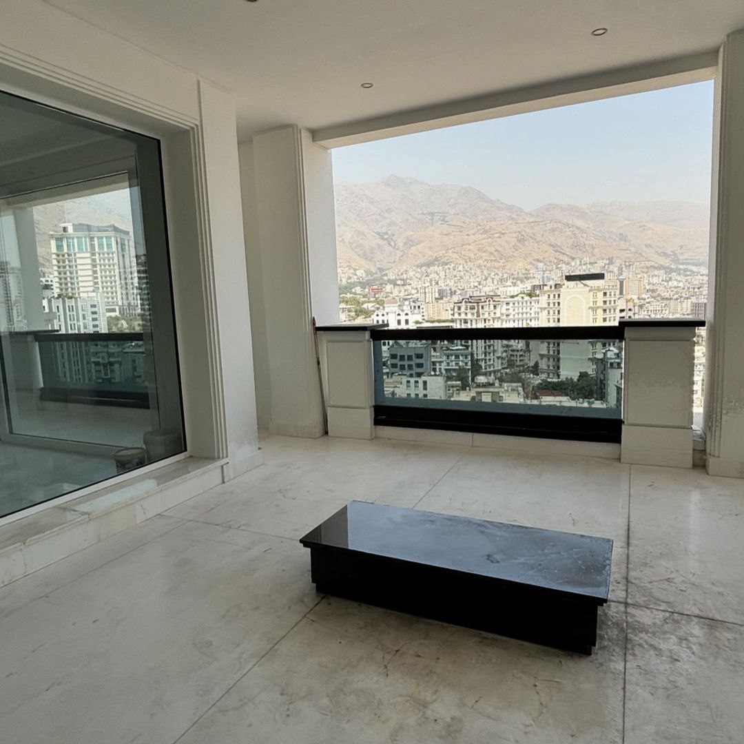 اجاره آپارتمان 350متر گلستان 4خواب تراس قابل چیدمان
