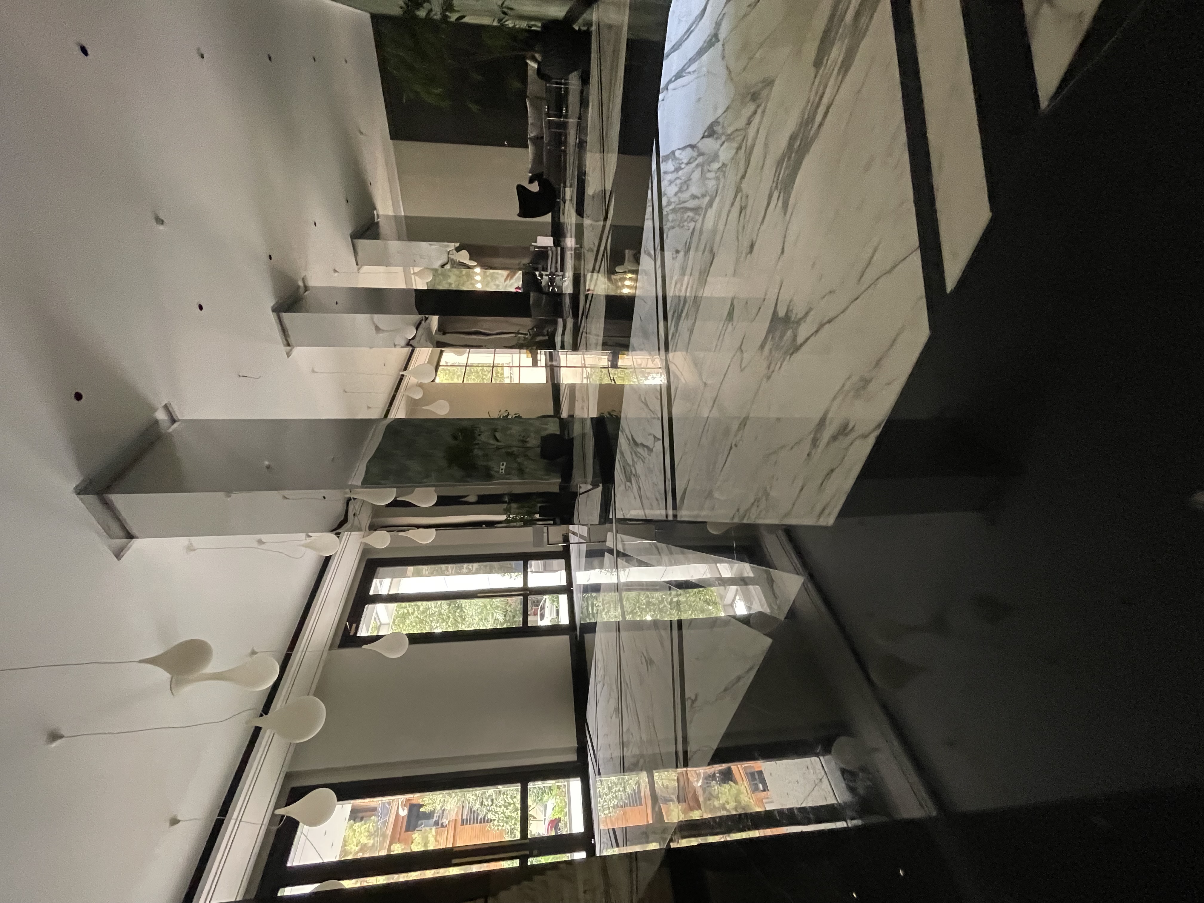 فروش برج 125متر اقدسیه فول مشاعات 2پارکینگ