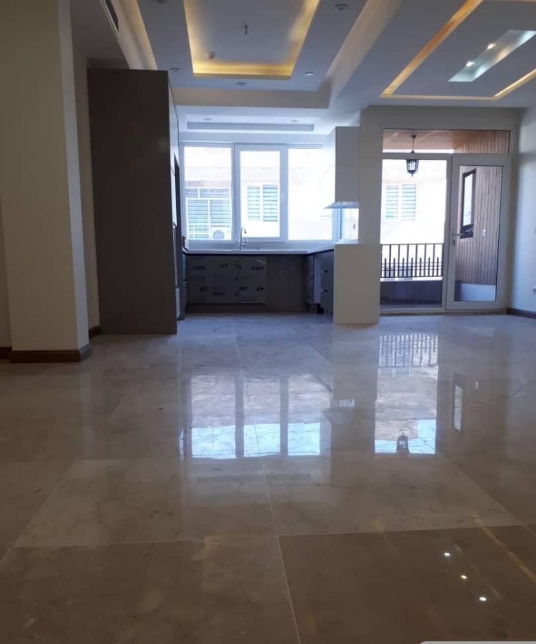 فروش آپارتمان 100 متر جهانتاب کلید نخورده