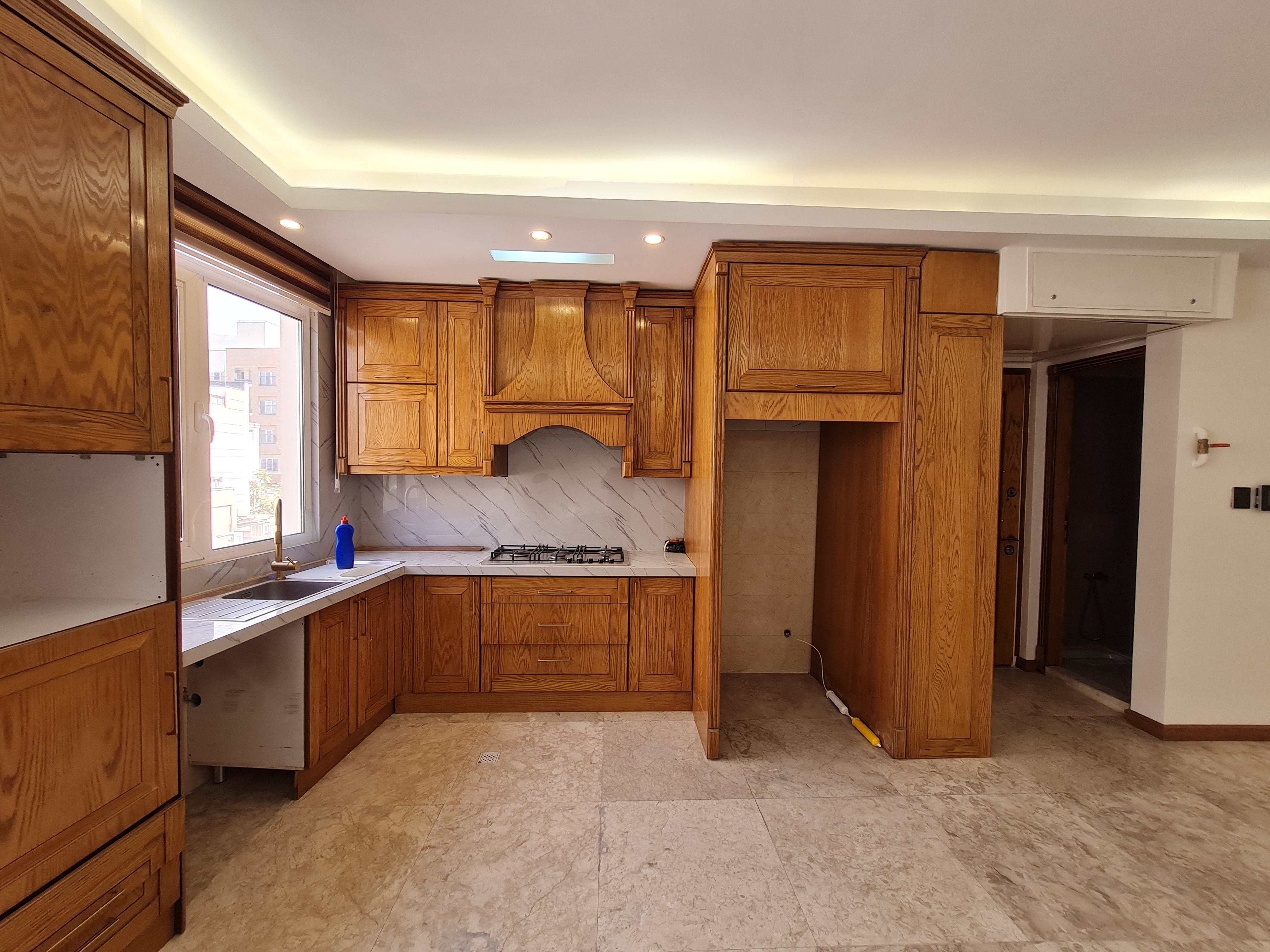 فروش آپارتمان 100 متر تاپ لوکیشن فرمانیه غربی