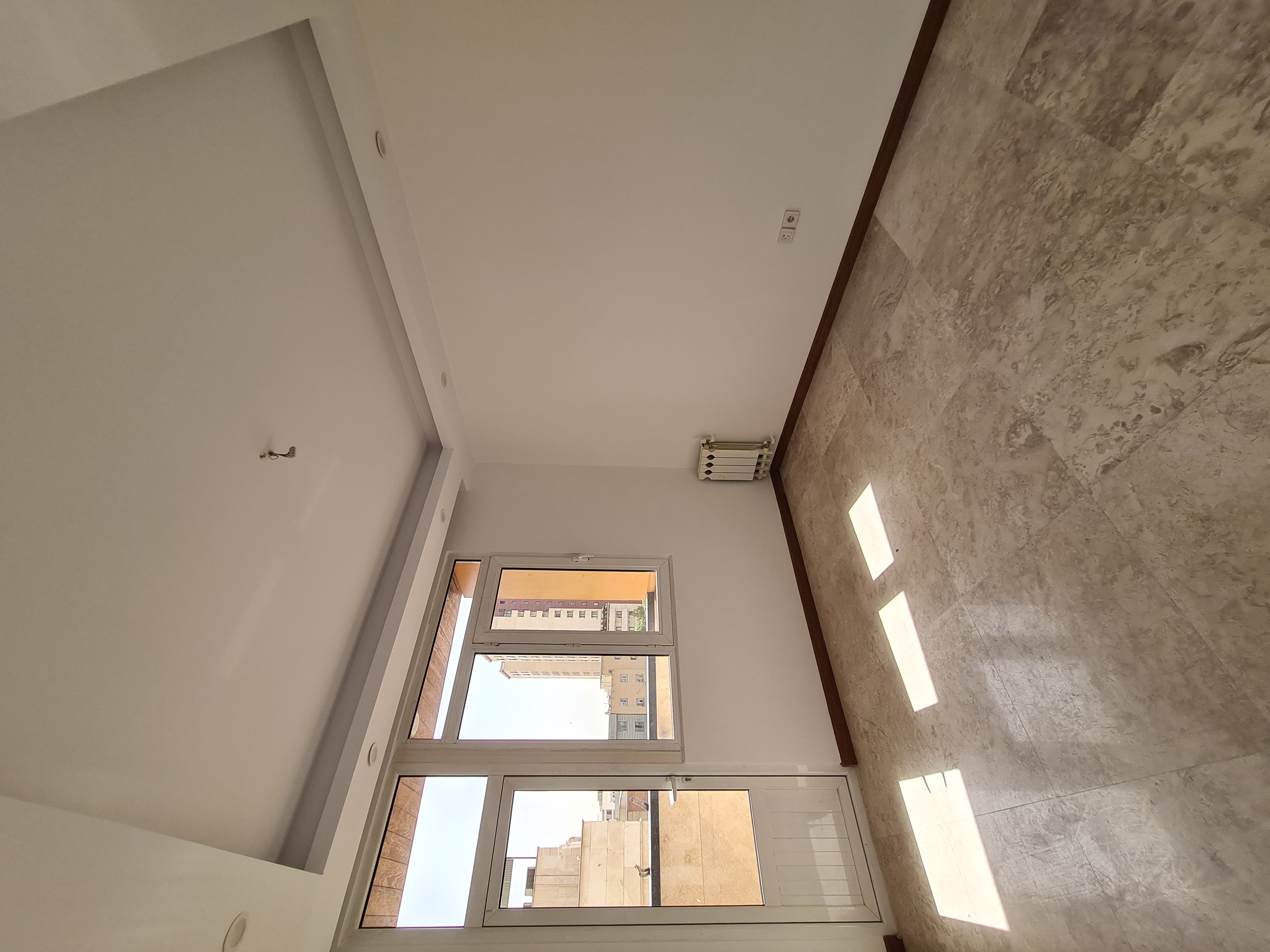 فروش آپارتمان 100 متر تاپ لوکیشن فرمانیه غربی