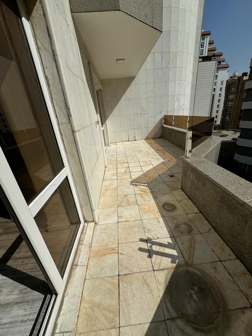 اجاره آپارتمان 225متر نیاوران چهار خواب تاپ لوکیشن