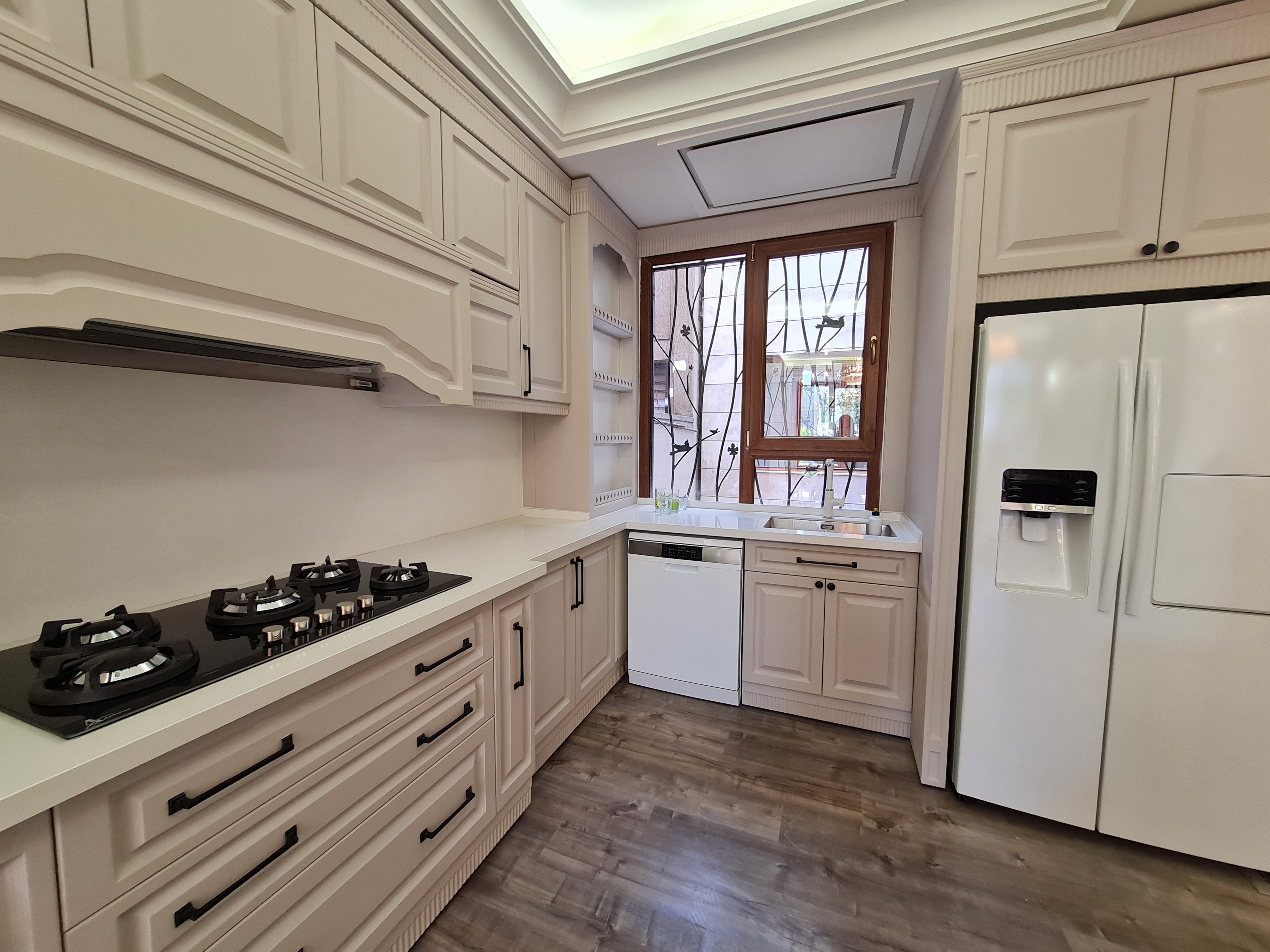 فروش آپارتمان 150 متر فرمانیه علوی