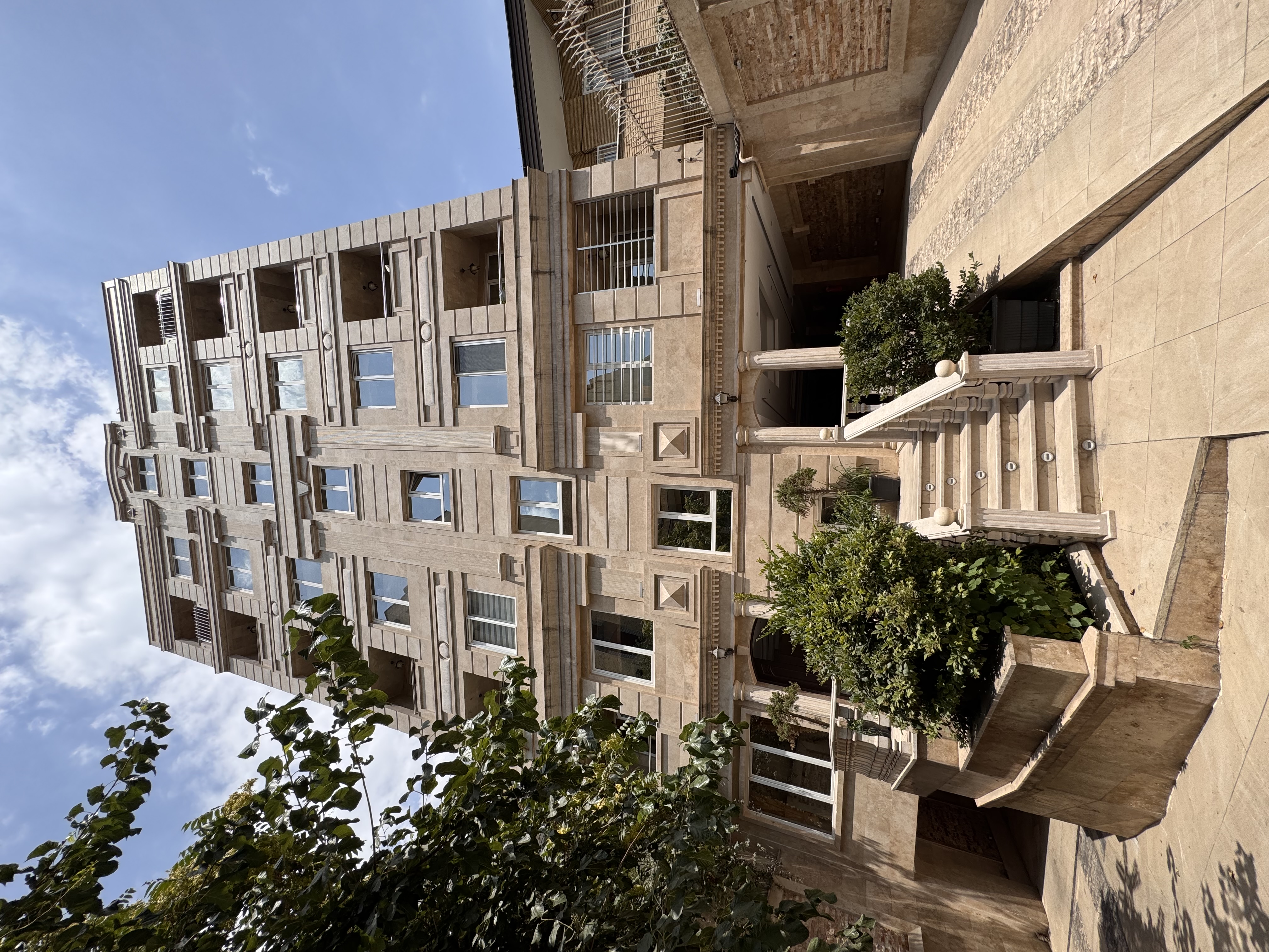 اجاره آپارتمان 130متر کامرانیه شمالی ویو مشجر