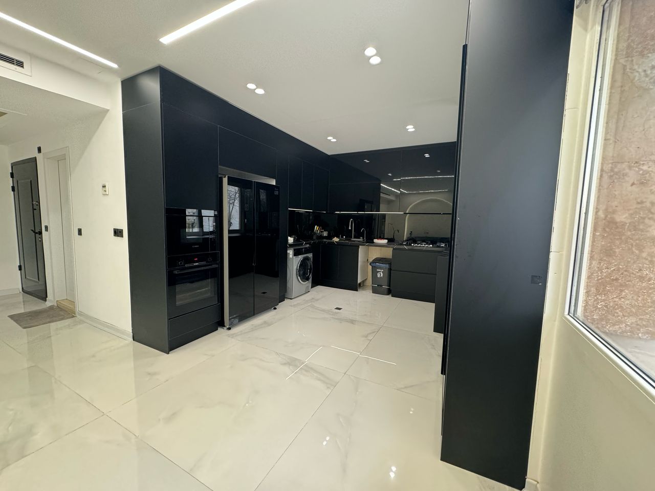 فروش آپارتمان 100 متر آجودانیه