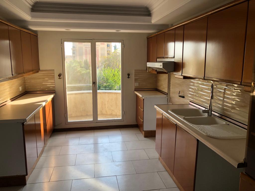 فروش آپارتمان 131 متر نیاوران