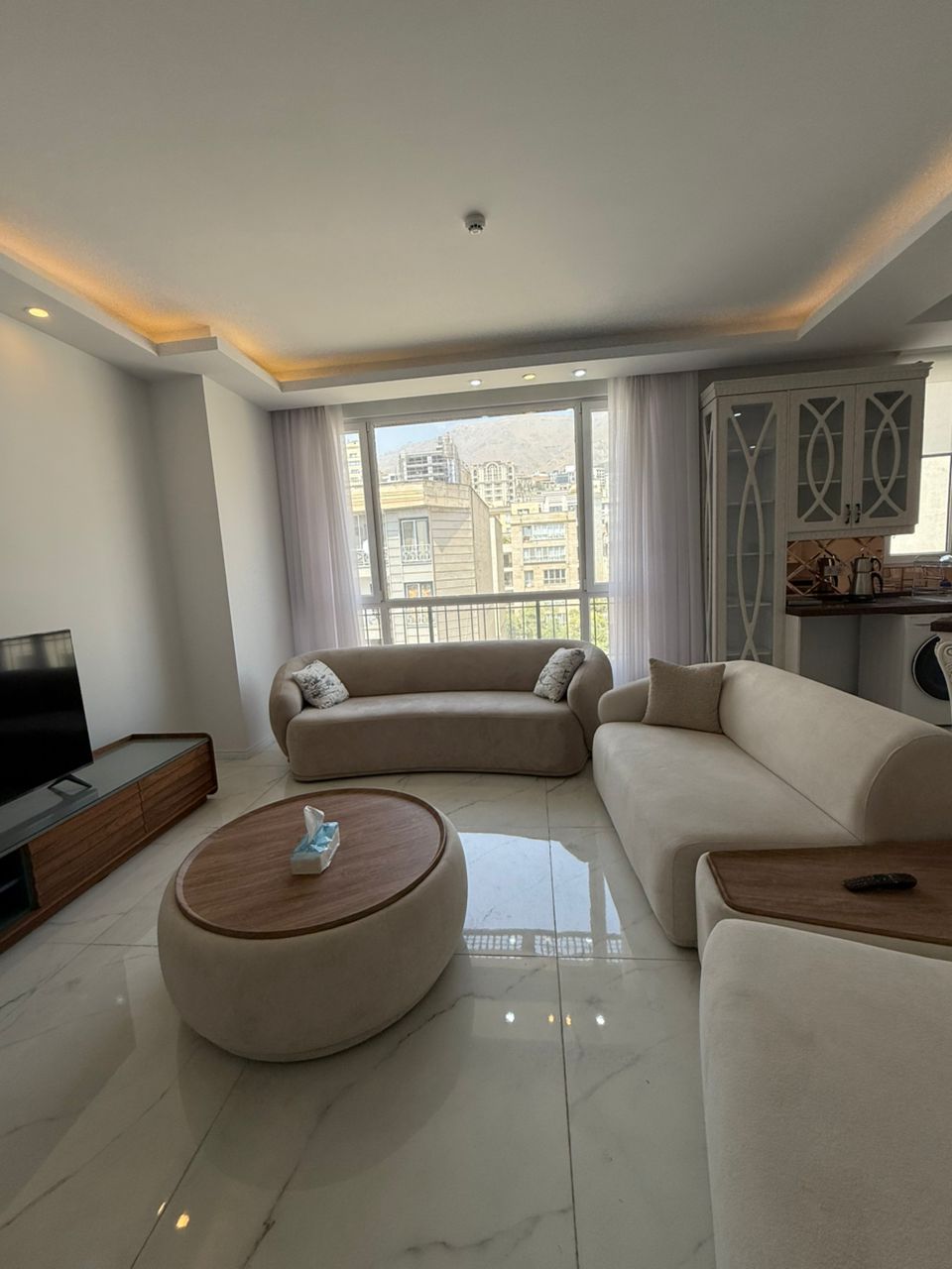 تاپ لوكيشن آجودانیه