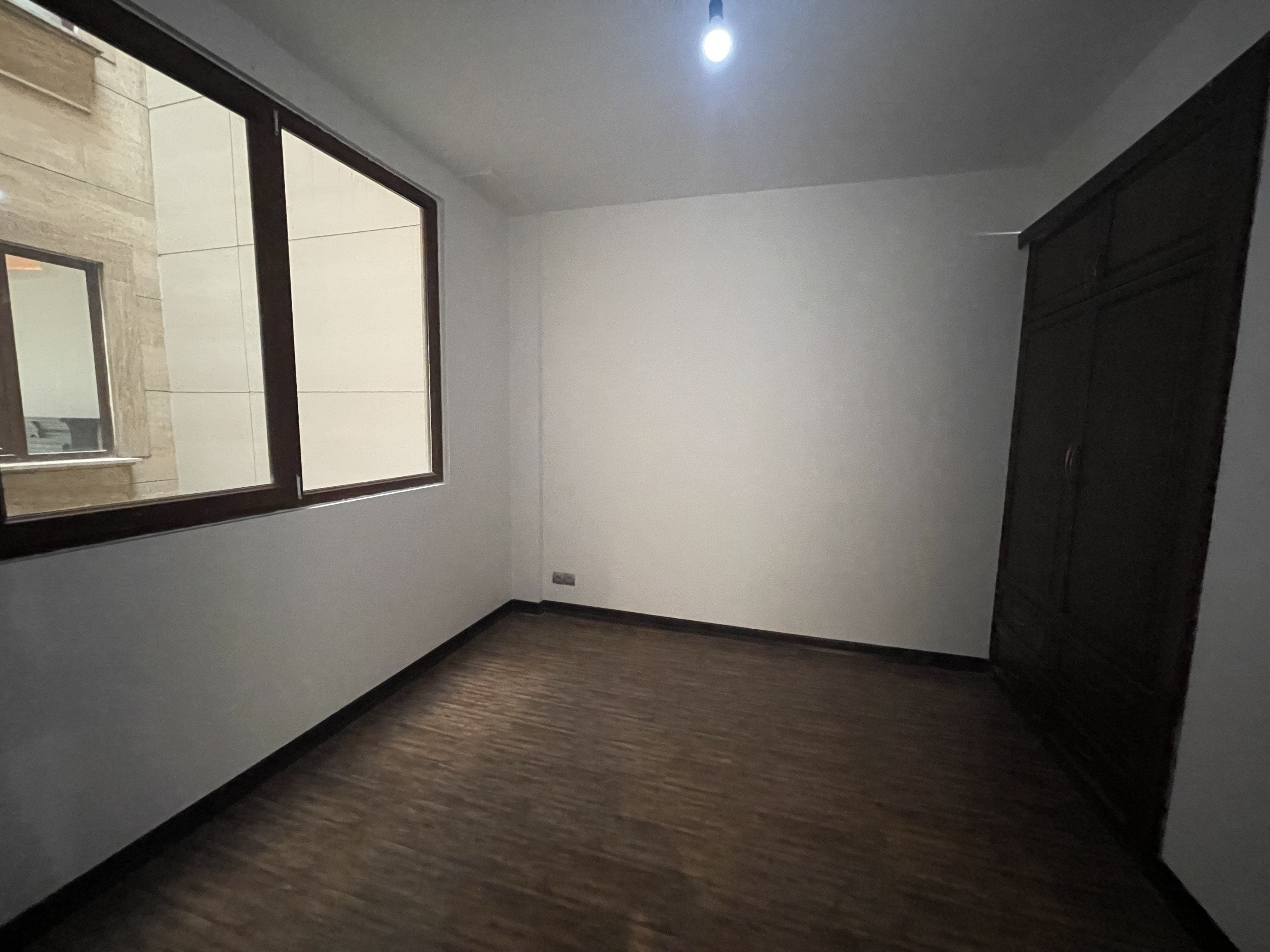 اجاره اپارتمان 155 متری در کامرانیه