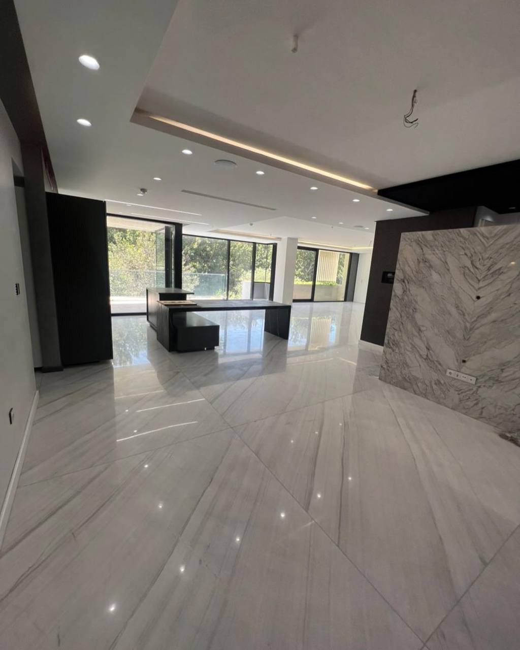 فروش آپارتمان 250 متر فرمانیه مستر متقیان