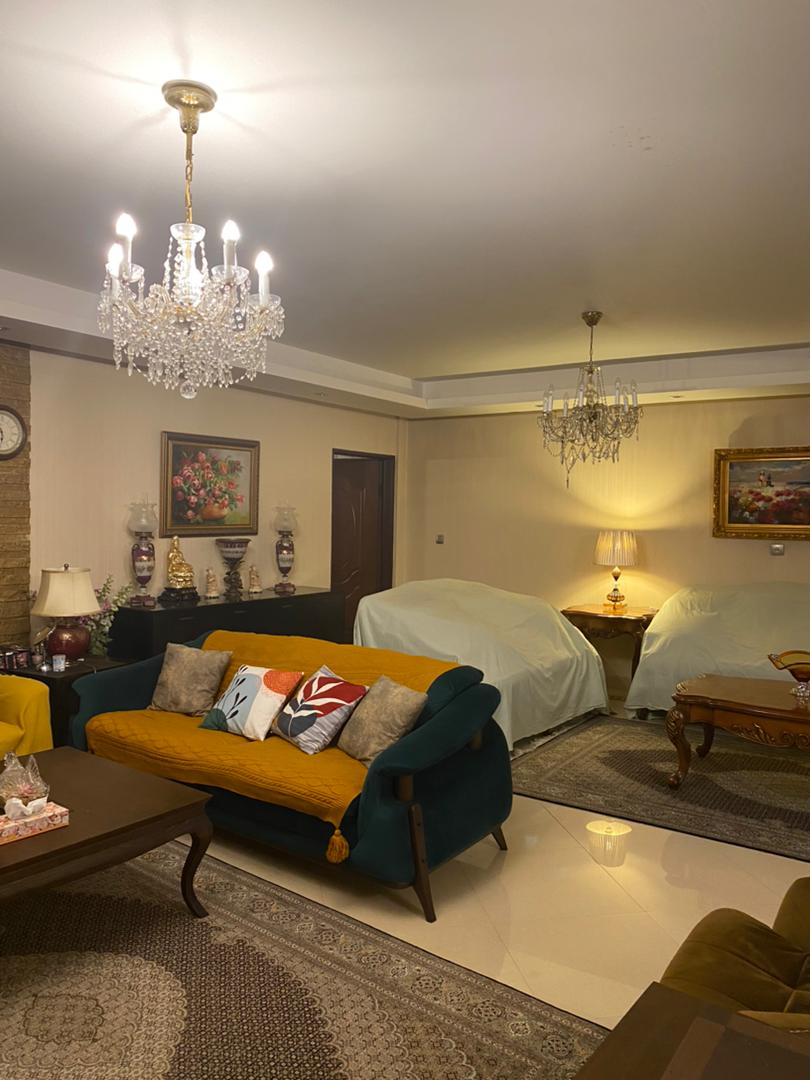 فروش آپارتمان 175 متر قیطریه سه خوابه غرق نور