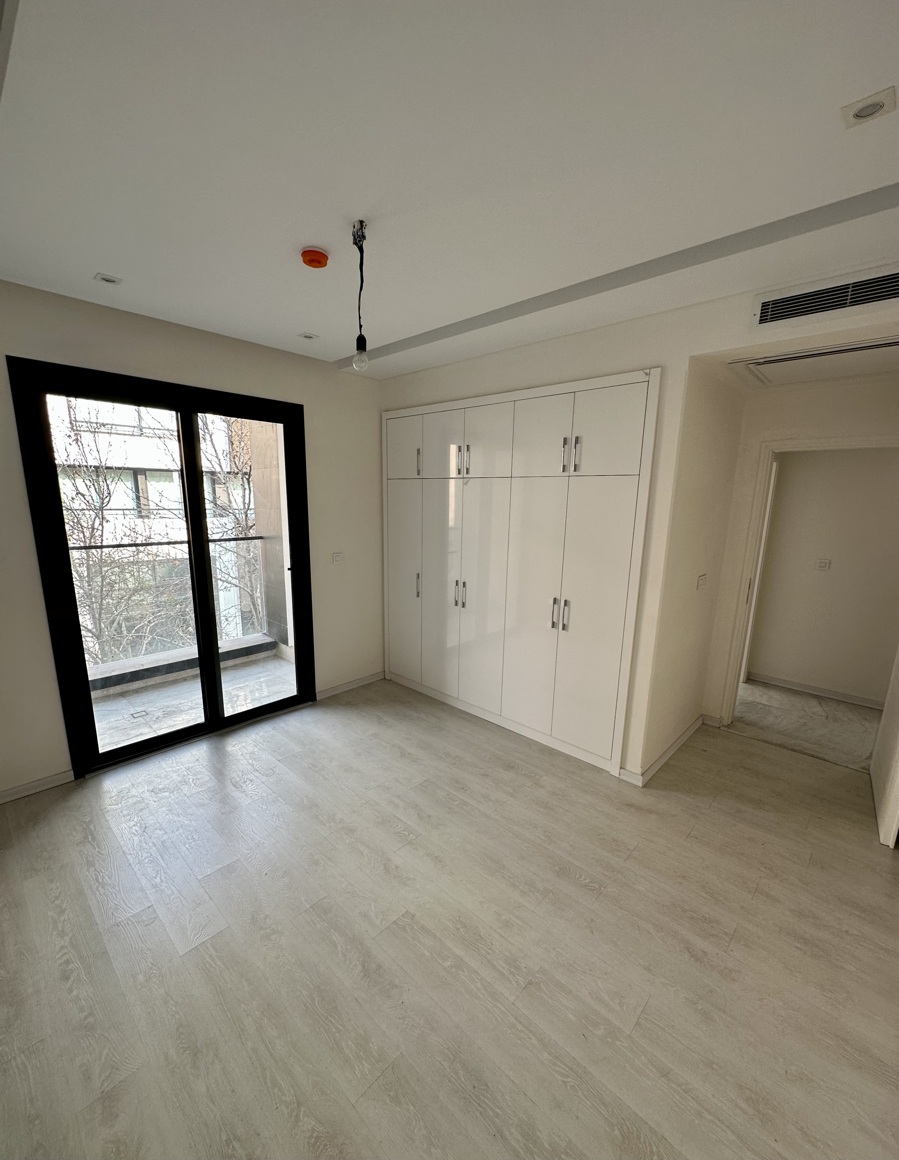 فروش آپارتمان 120متر اقدسیه فول امکانات