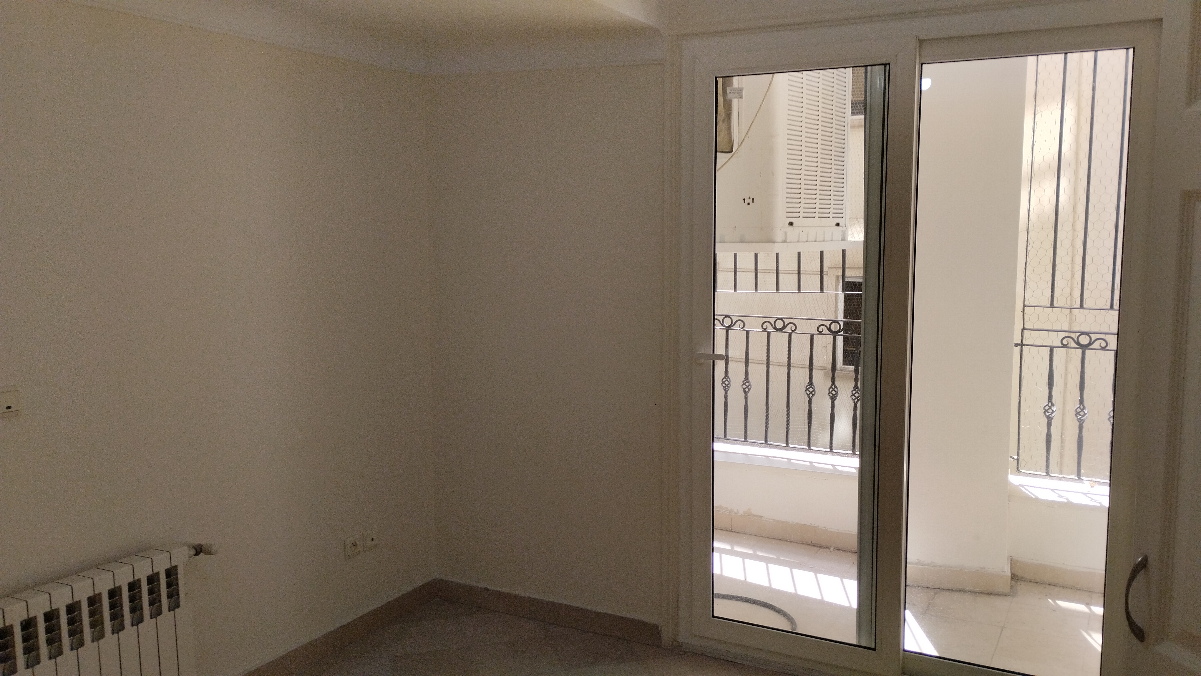 فروش آپارتمان 210 متر نیاوران 3 خواب فول امکانات