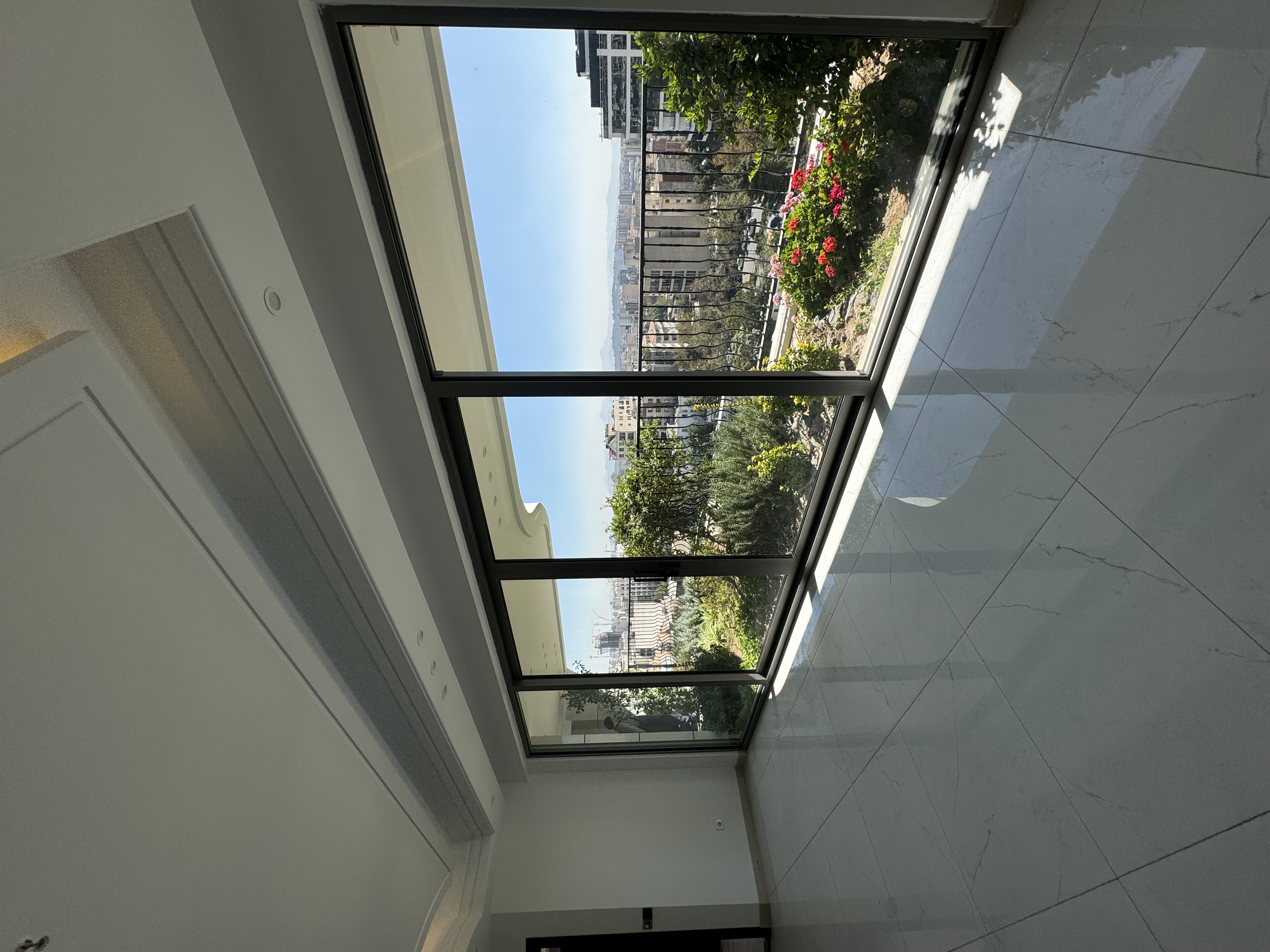 فروش آپارتمان 260 متر چهارخواب صاحبقرانیه