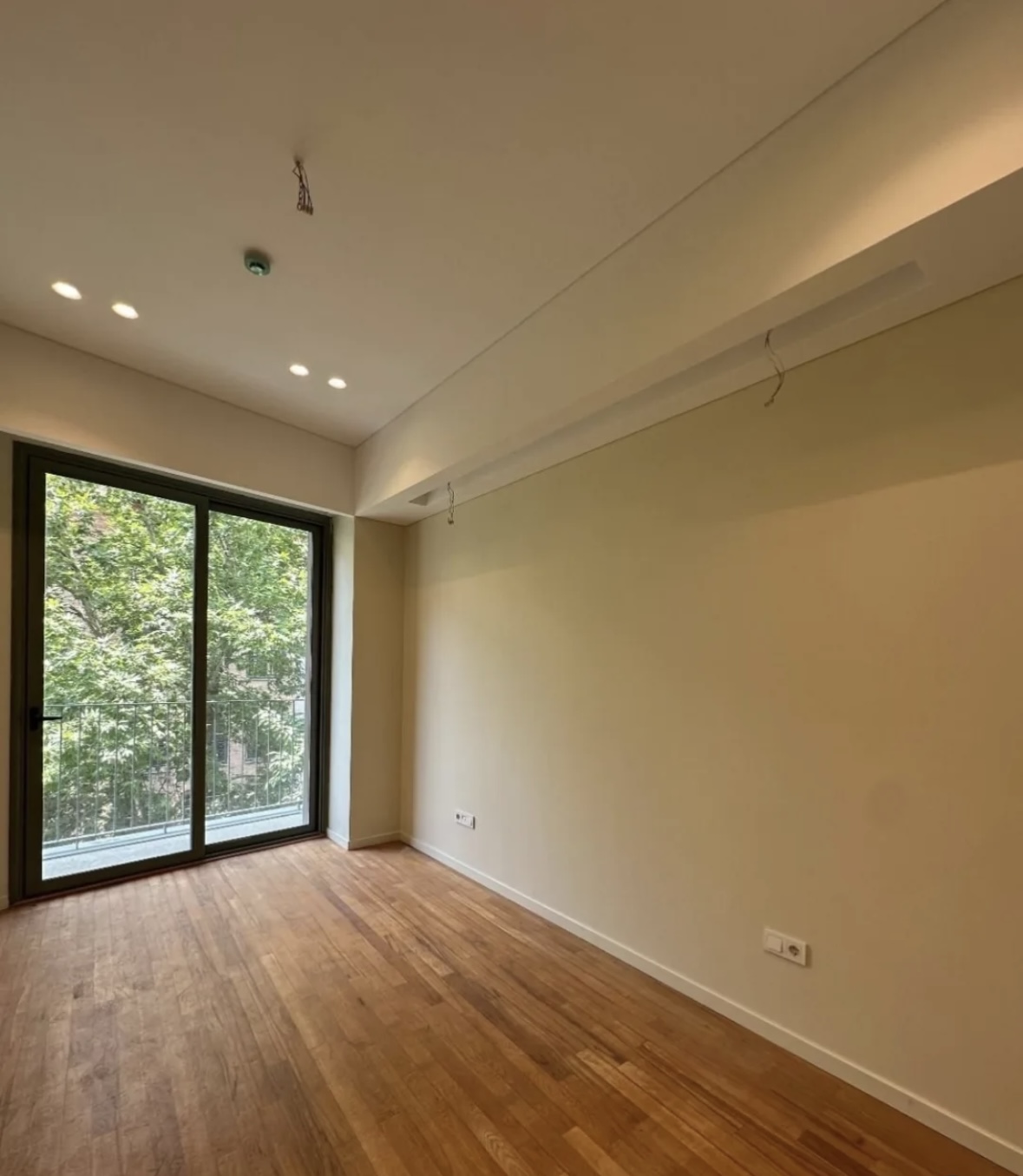 فروش آپارتمان 130متر منظریه مشاعات آبی فعال