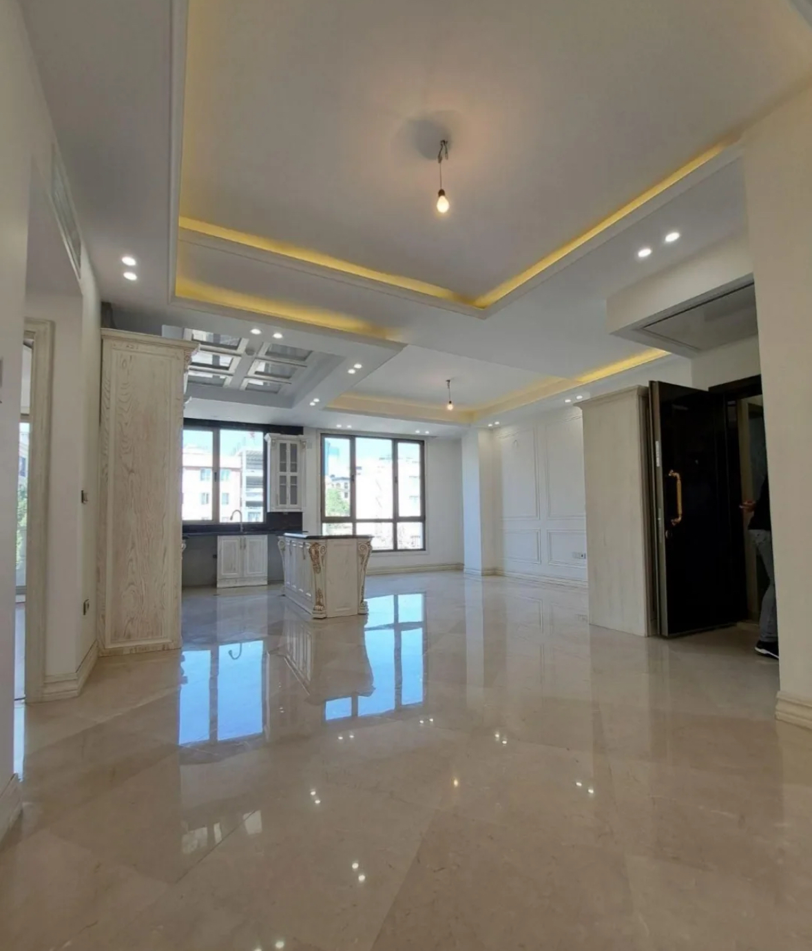 فروش آپارتمان 93 متر ازگل فول بازسازی