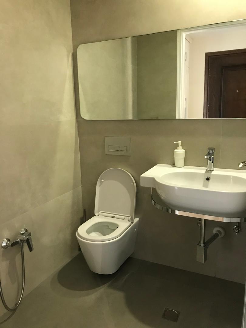 105متری اندرزگو