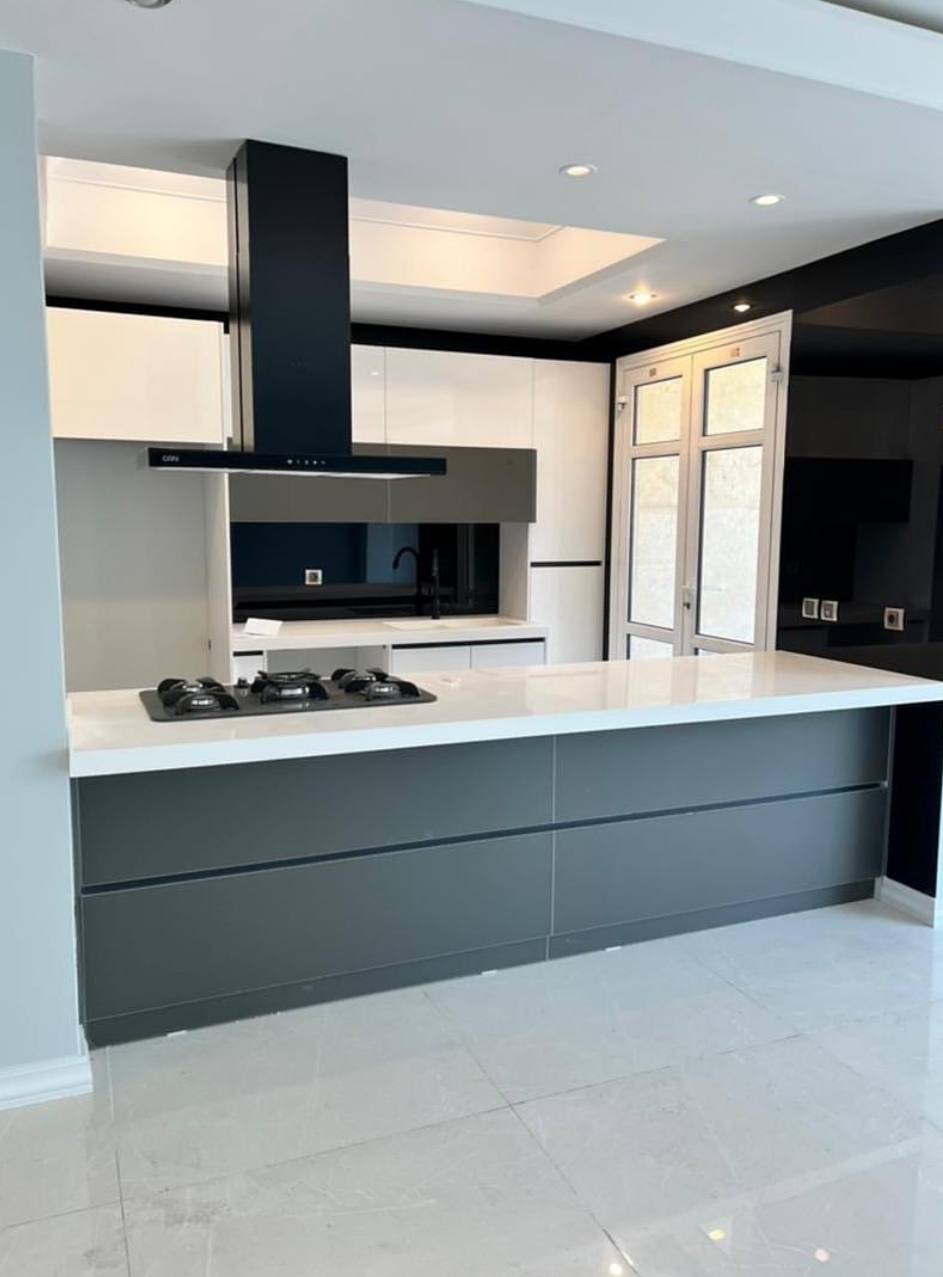 فروش  آپارتمان 200 متر قیطریه مشاعات فول