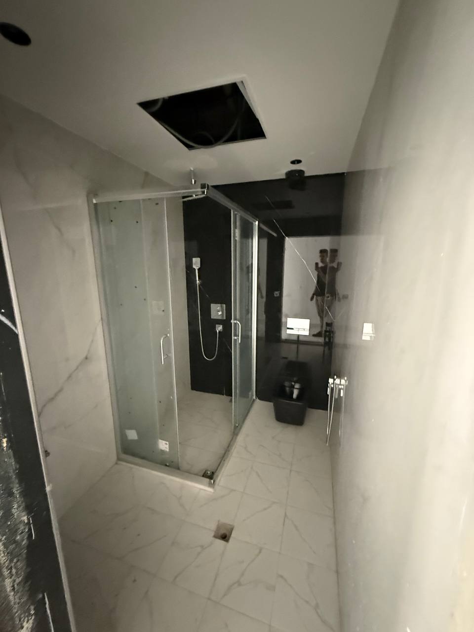 اجاره آپارتمان 190متر نیاوران مدرن مینیمال نوساز ورودی مجلل