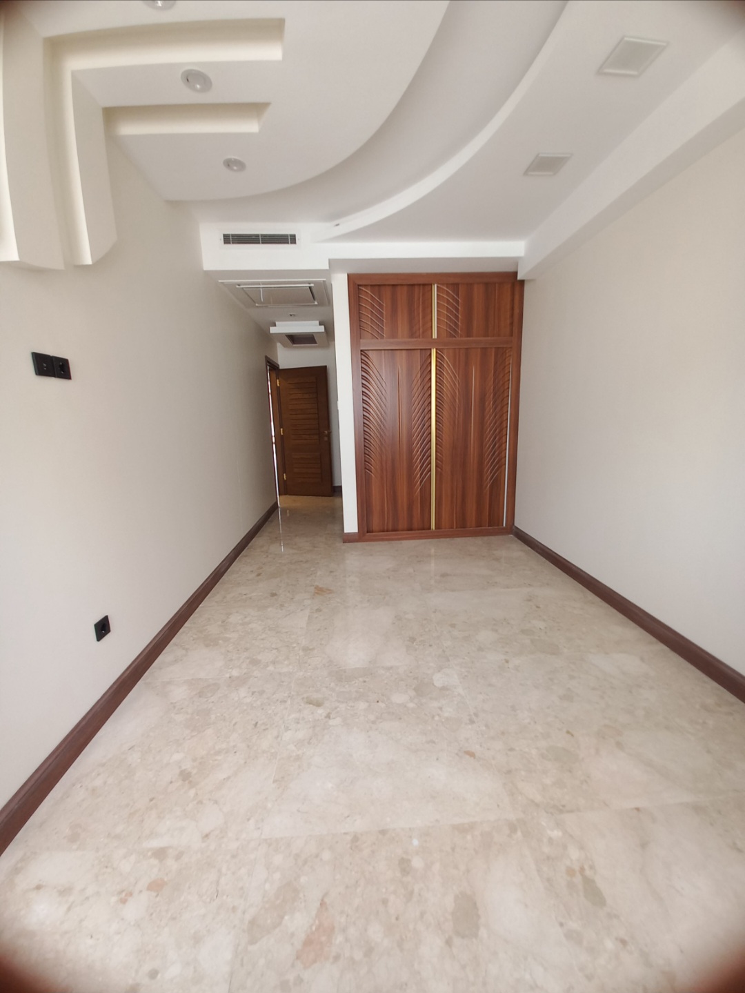 اجاره آپارتما‌ن 150 متر ۳ خواب اختیاریه