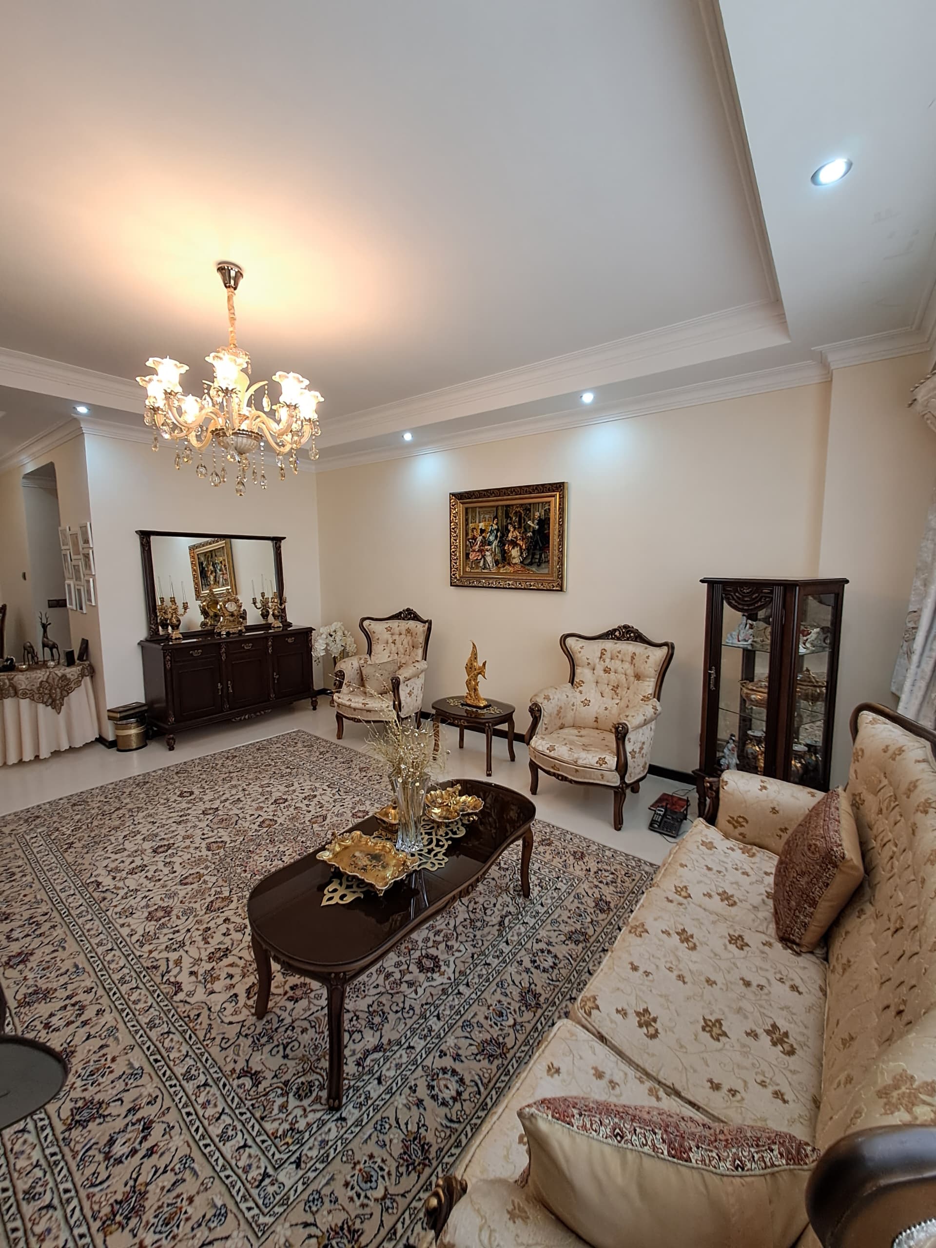 فروش آپارتمان 153 متر چیذر فول مشاعات