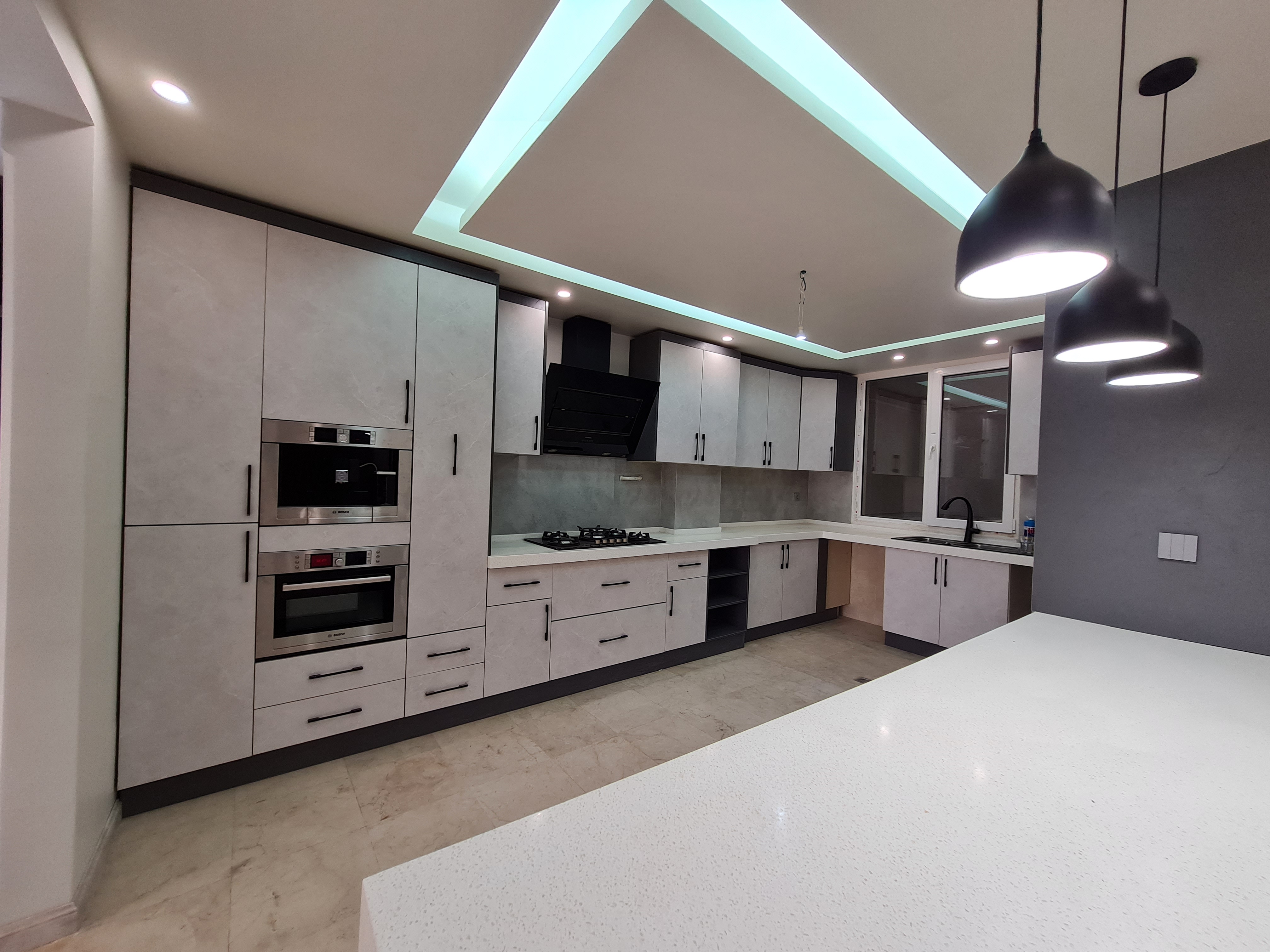 فروش آپارتمان 200 متر فرمانیه غربی