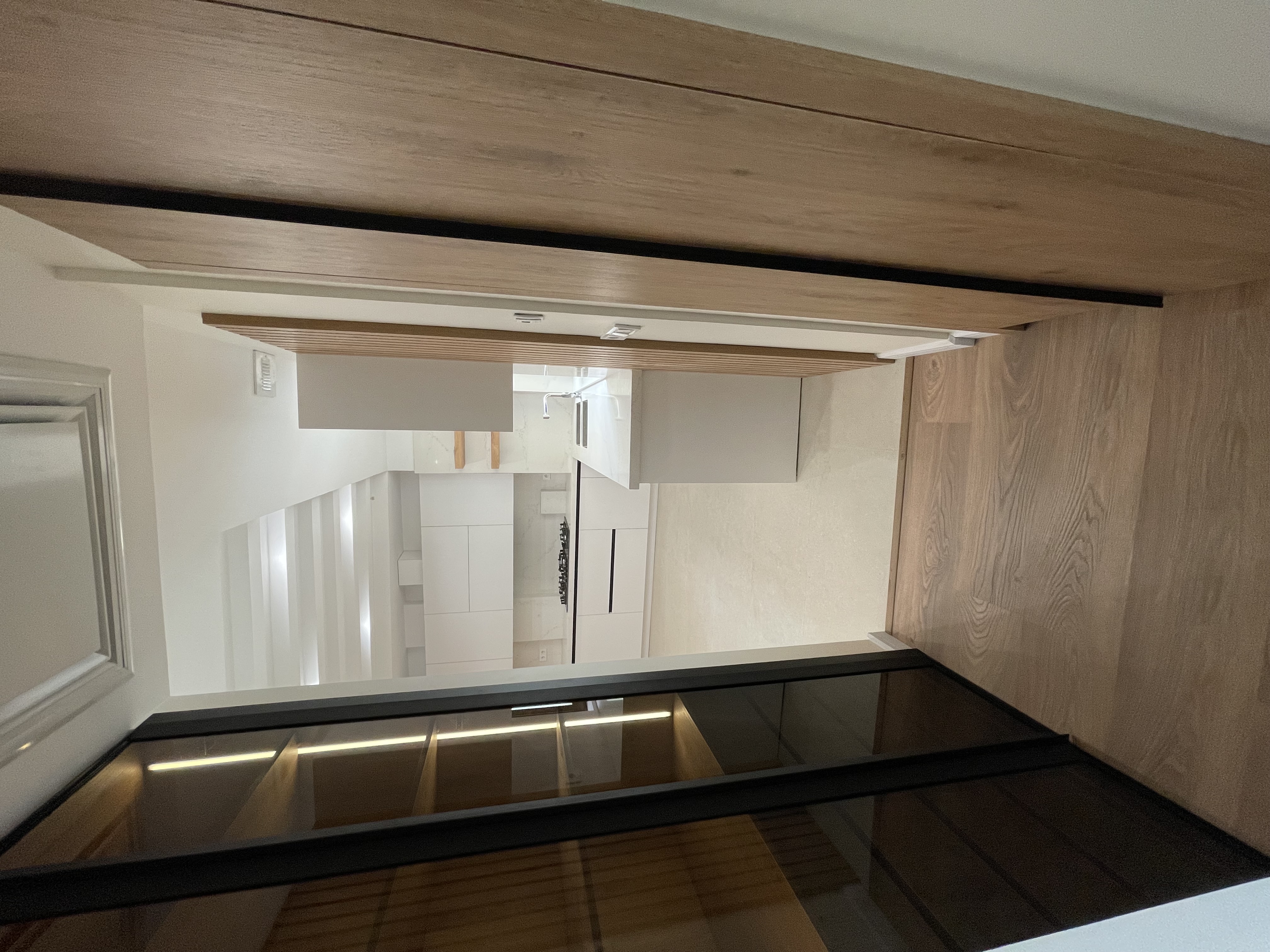 فروش اپارتمان تاپ لوكيشن نياوران٢٦٥متر٣خواب مستر