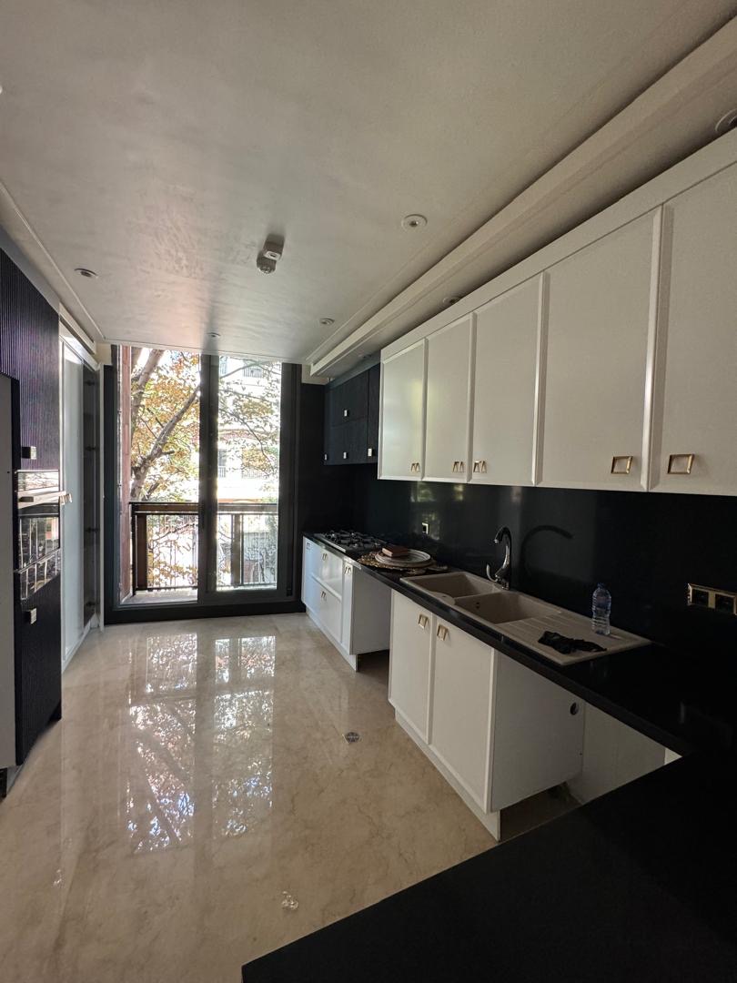 فروش اپارتمان 147 متر نیاوران