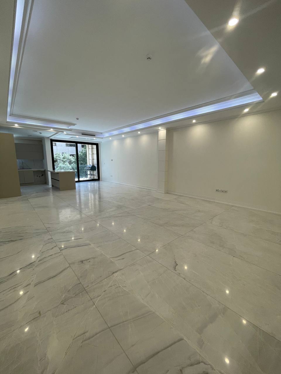 فروش آپارتمان 160متر فرمانیه 3خواب فول مشاعات