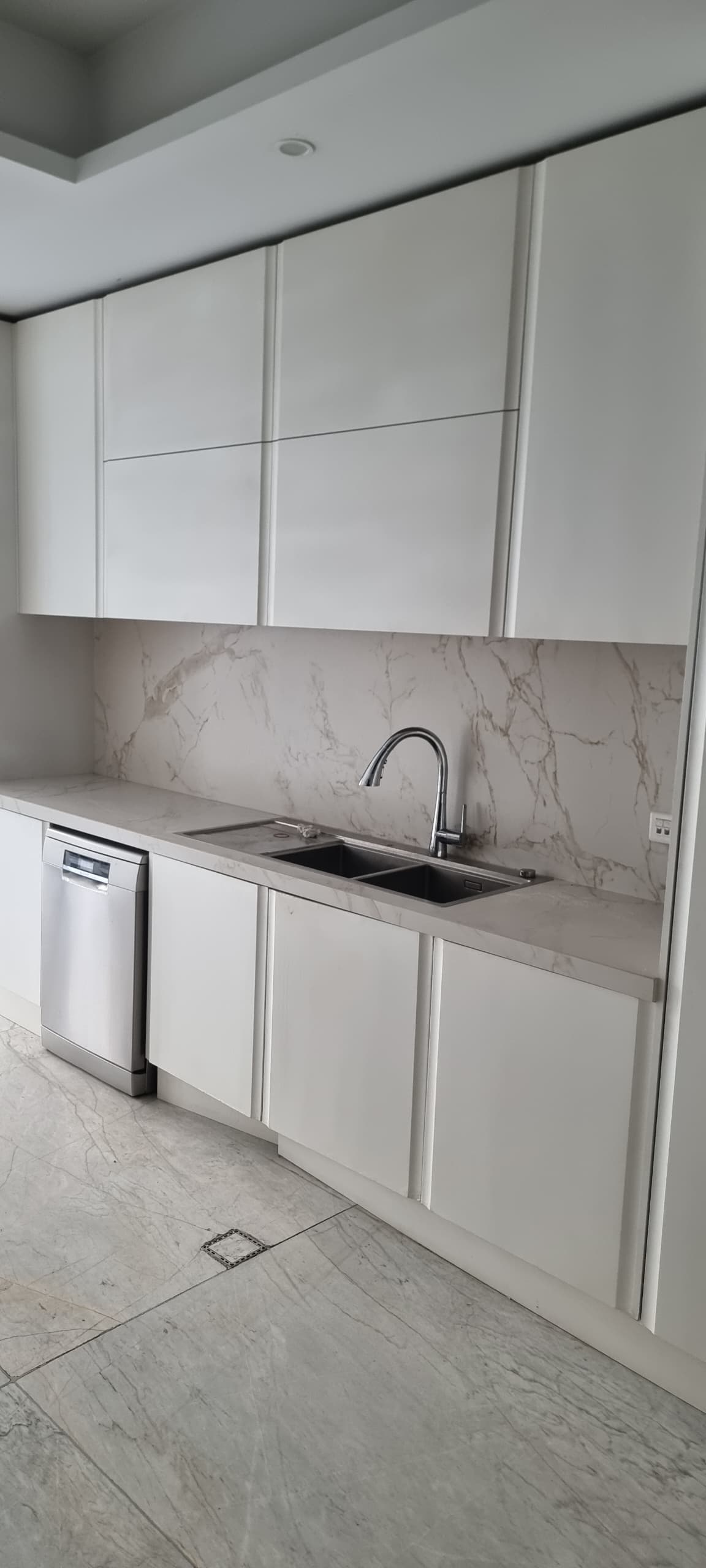 فروش آپارتمان 350 متر فرمانیه شرقی لوکس