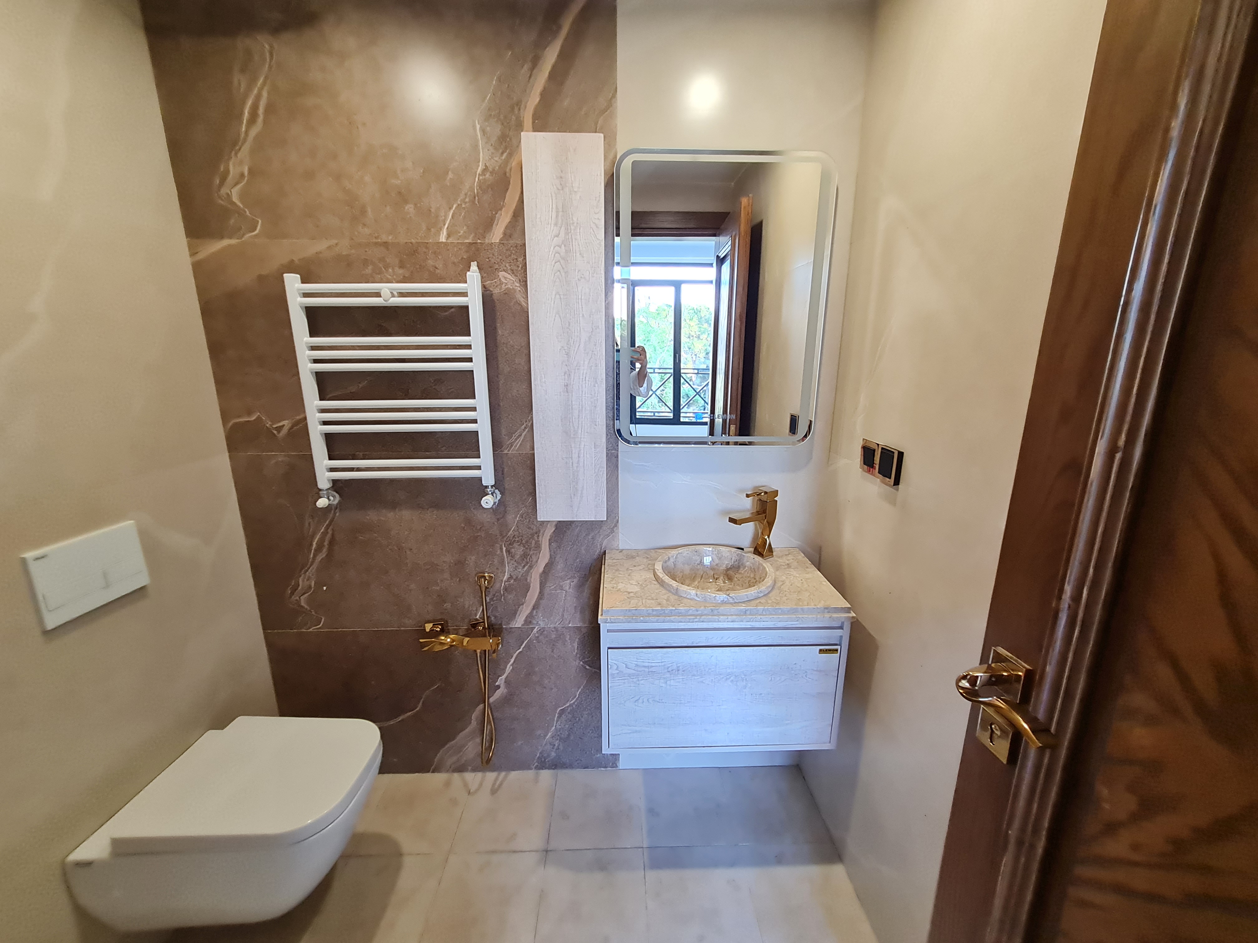 فروش آپارتمان 120 متر فرمانیه سنبل