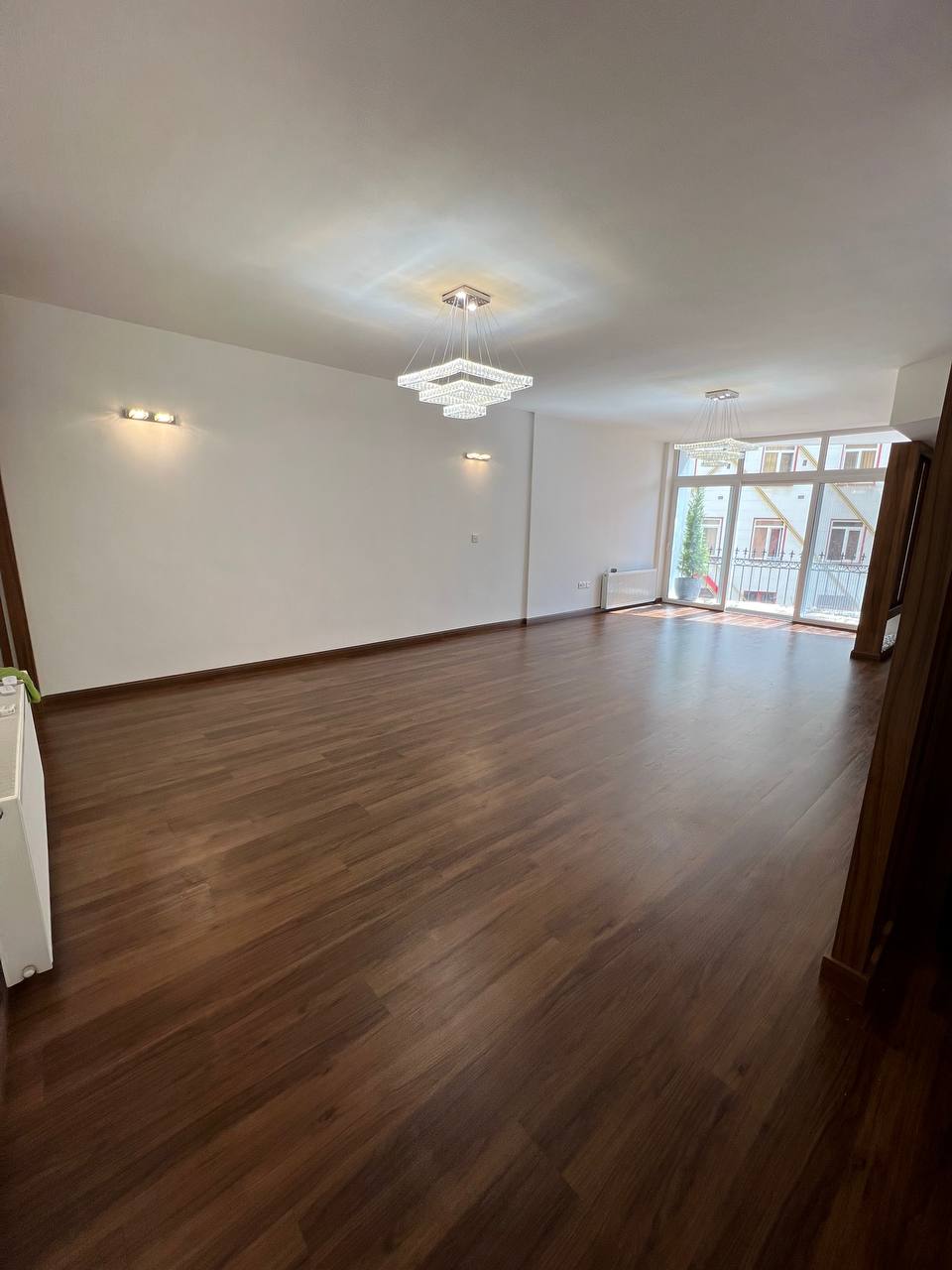 فروش آپارتمان 100 متر دیباجی جنوبی عطار